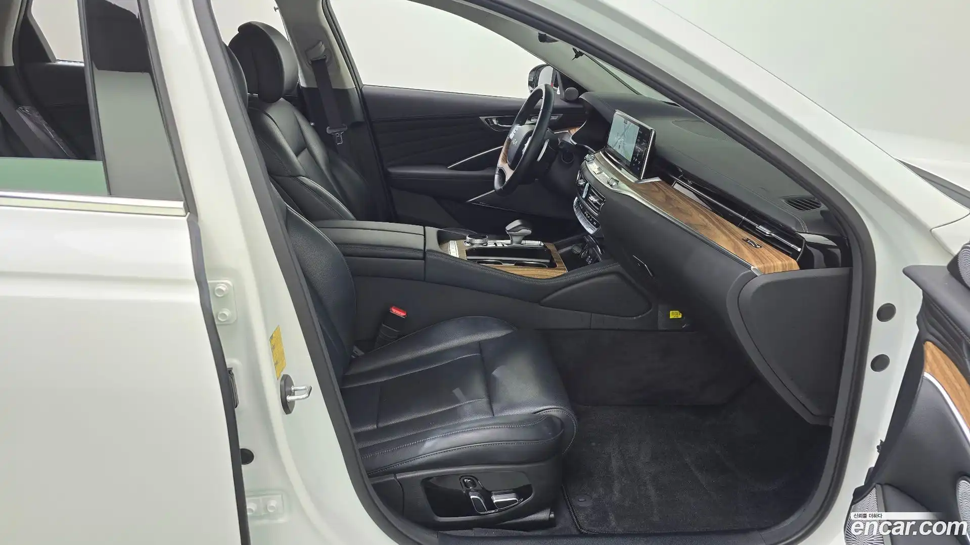 K9 Kia 2022.2-INNER-036
