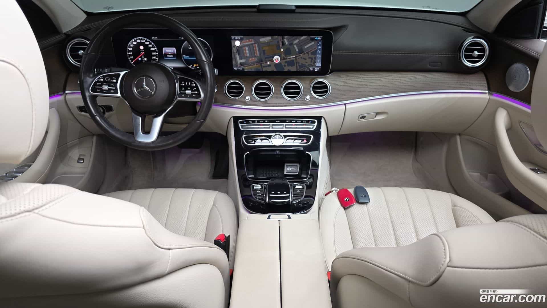 E-Class Mercedes-Benz 2020.5-INNER-007