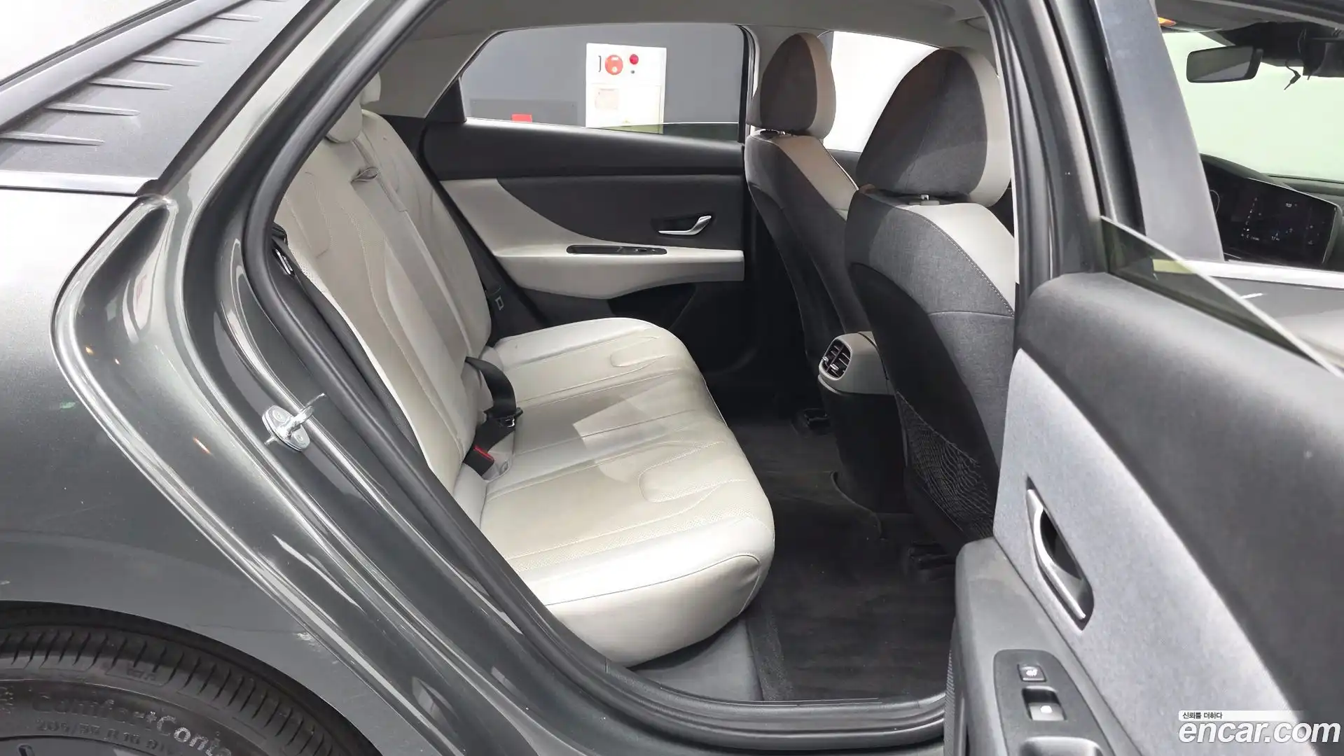 AVANTE Hyundai 2021.0-OPTION-016