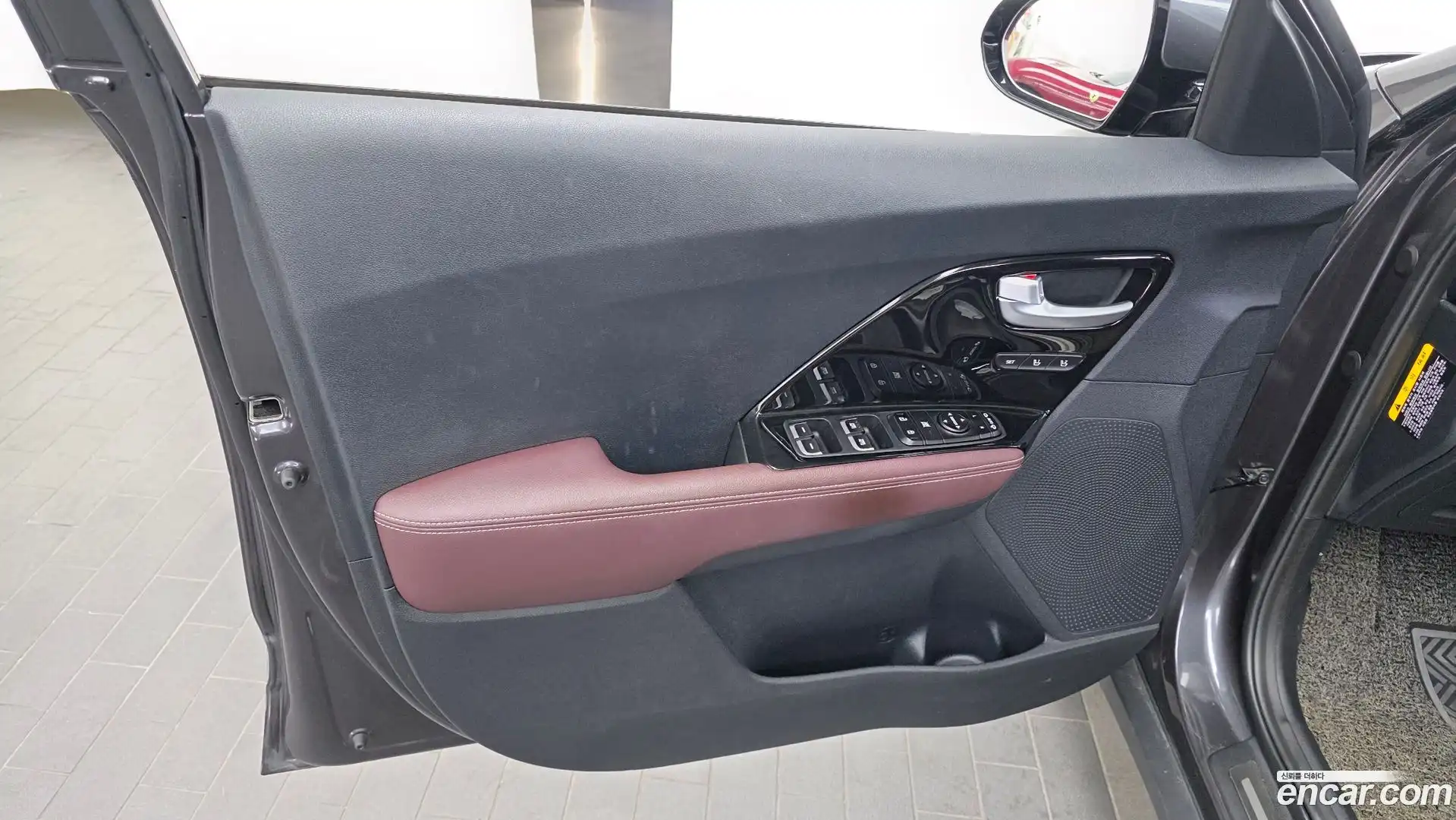 Niro Kia 2020.2-INNER-034