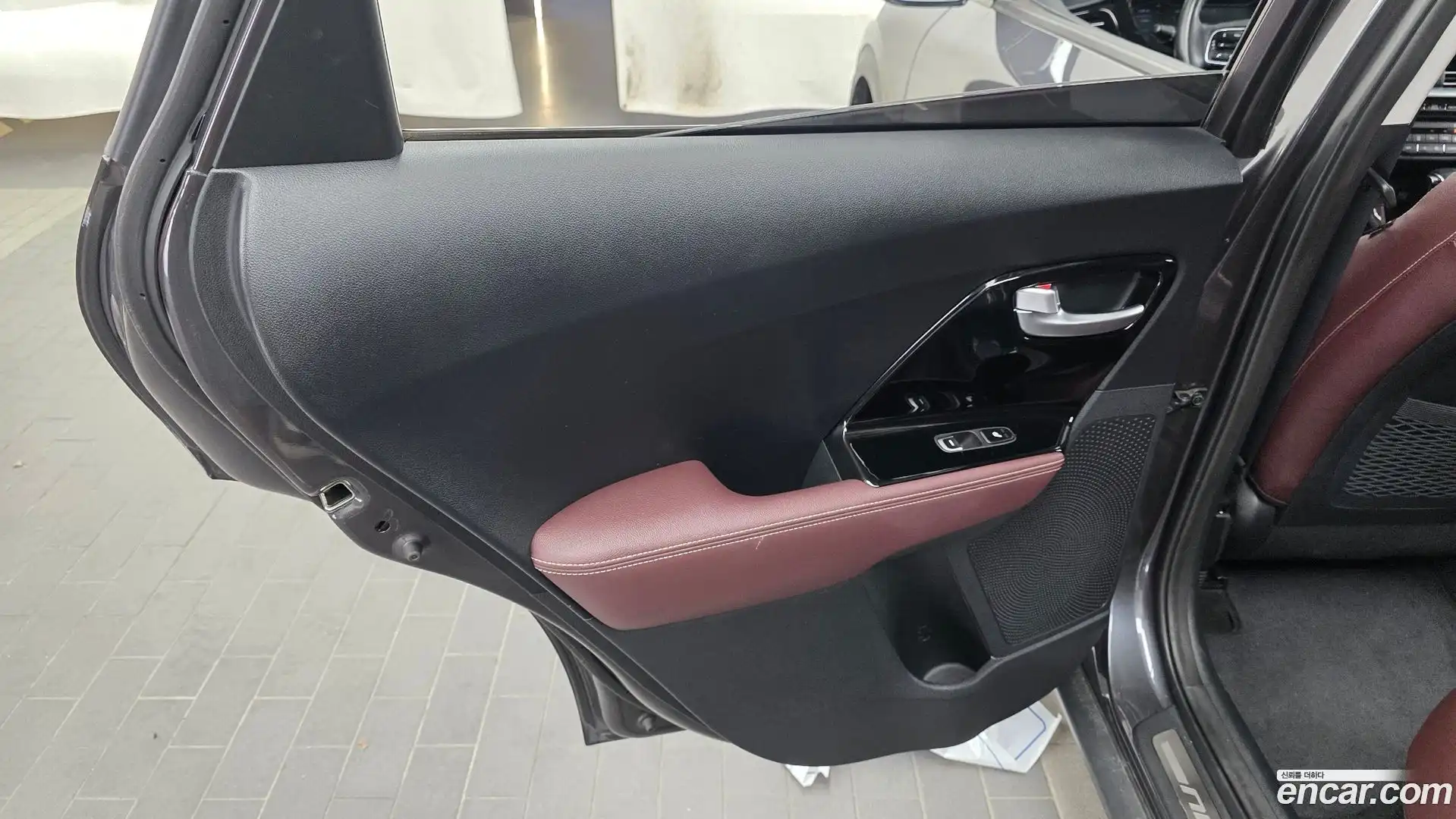 Niro Kia 2020.2-INNER-035
