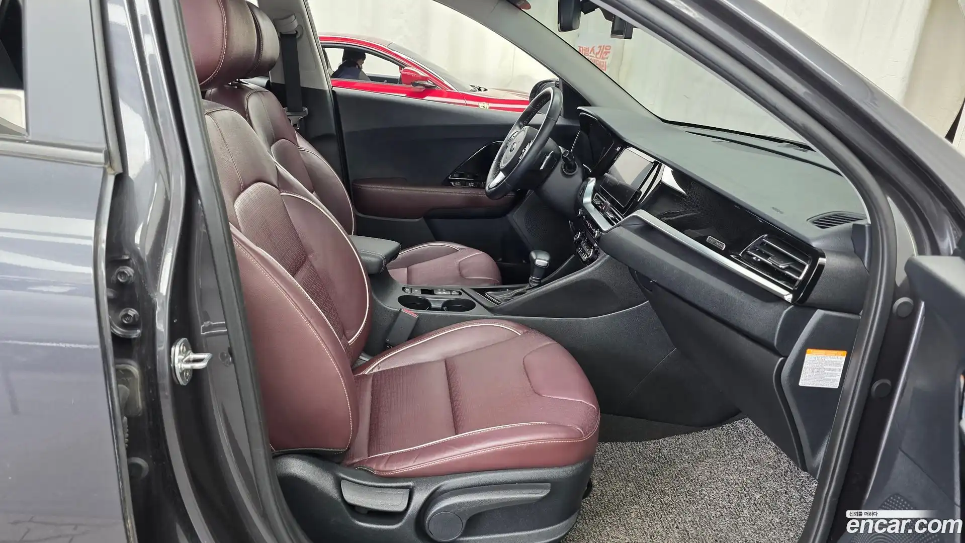 Niro Kia 2020.2-INNER-036