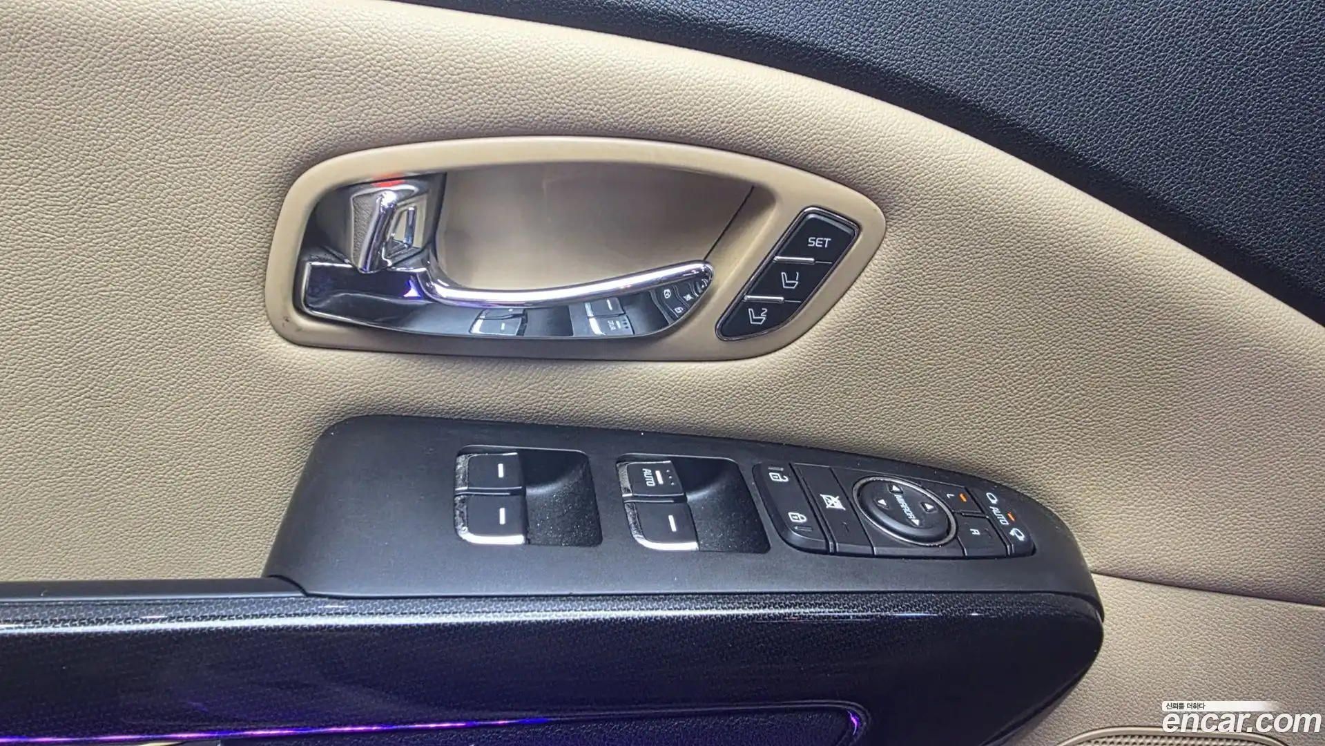 Canival Kia 2016.4-OPTION-020