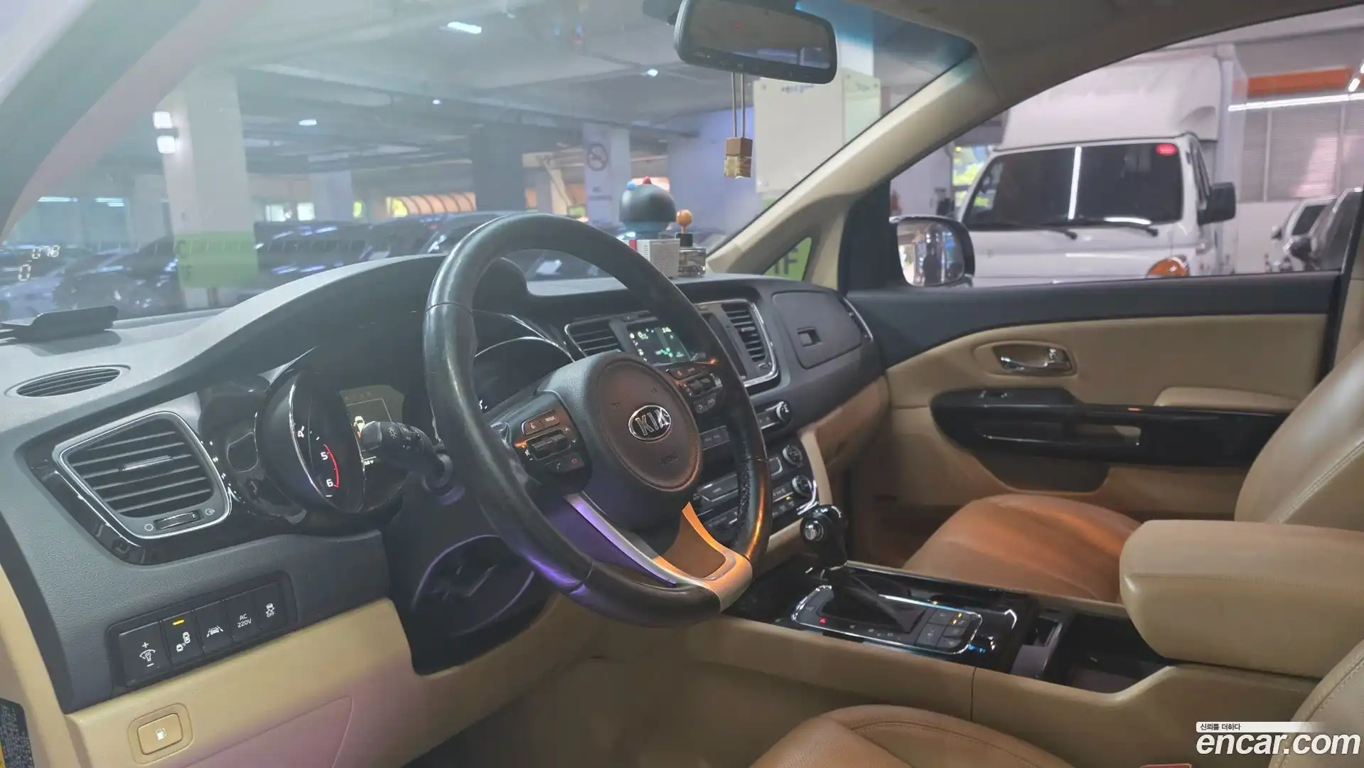 Canival Kia 2016.4-OPTION-021