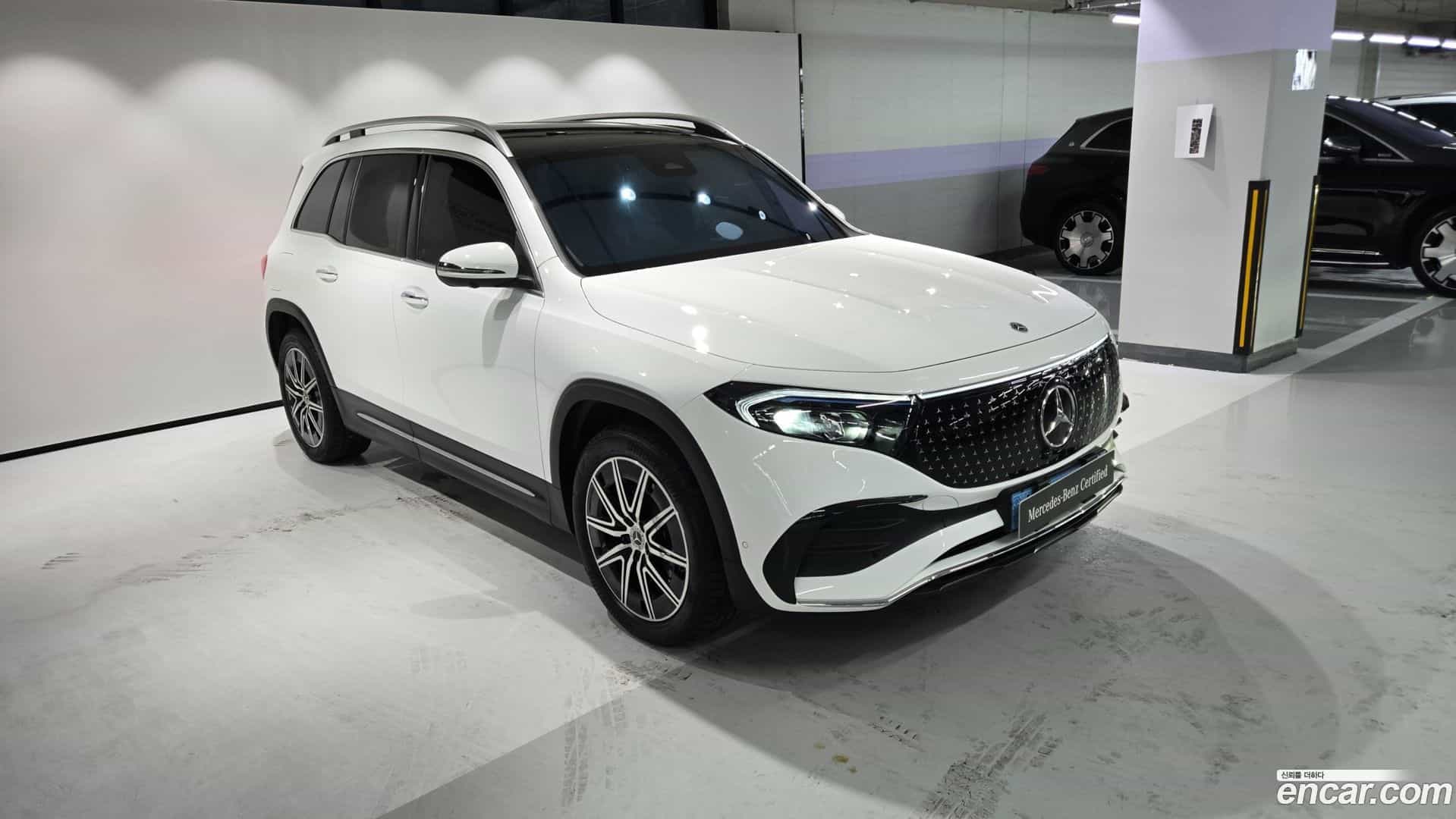 EQB Mercedes-Benz 2025.9-OUTER-002