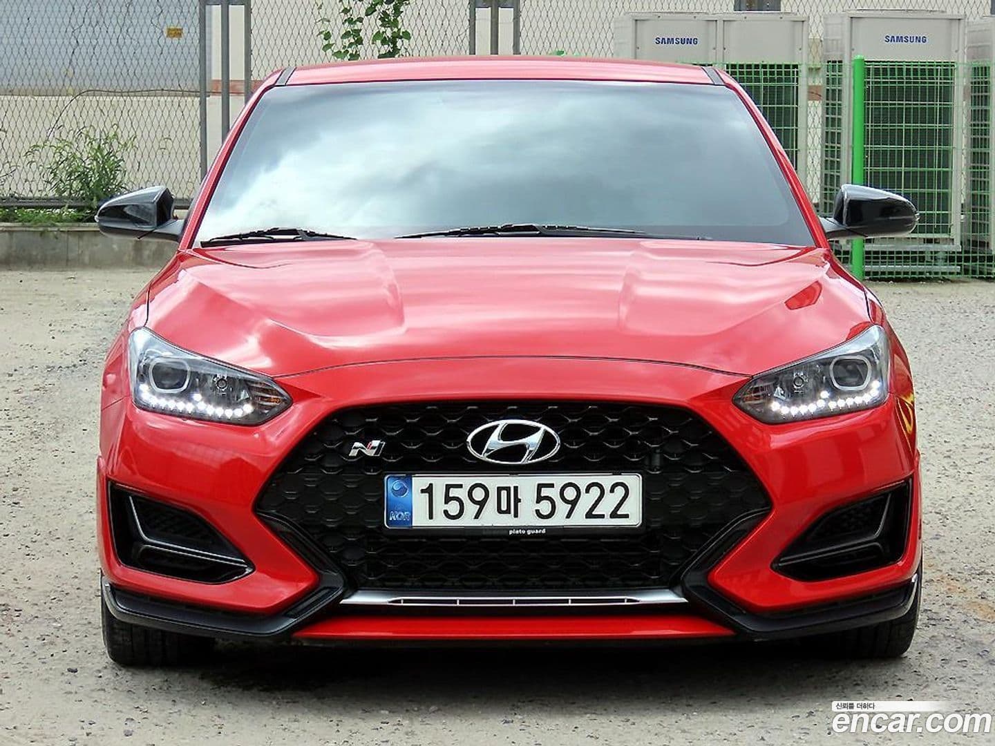 Main__Slider__Photo:Veloster Hyundai 2020.10-0