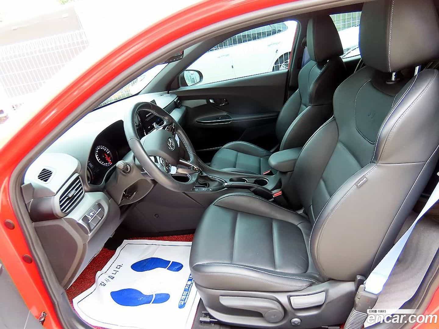 Veloster Hyundai 2020.10-OUTER-005