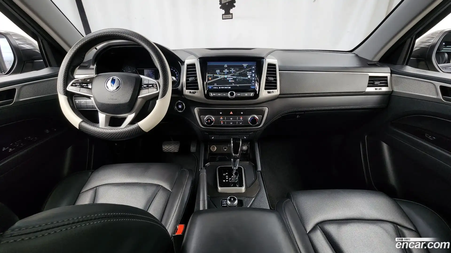 Rexton KG Mobility 2018.6-INNER-007