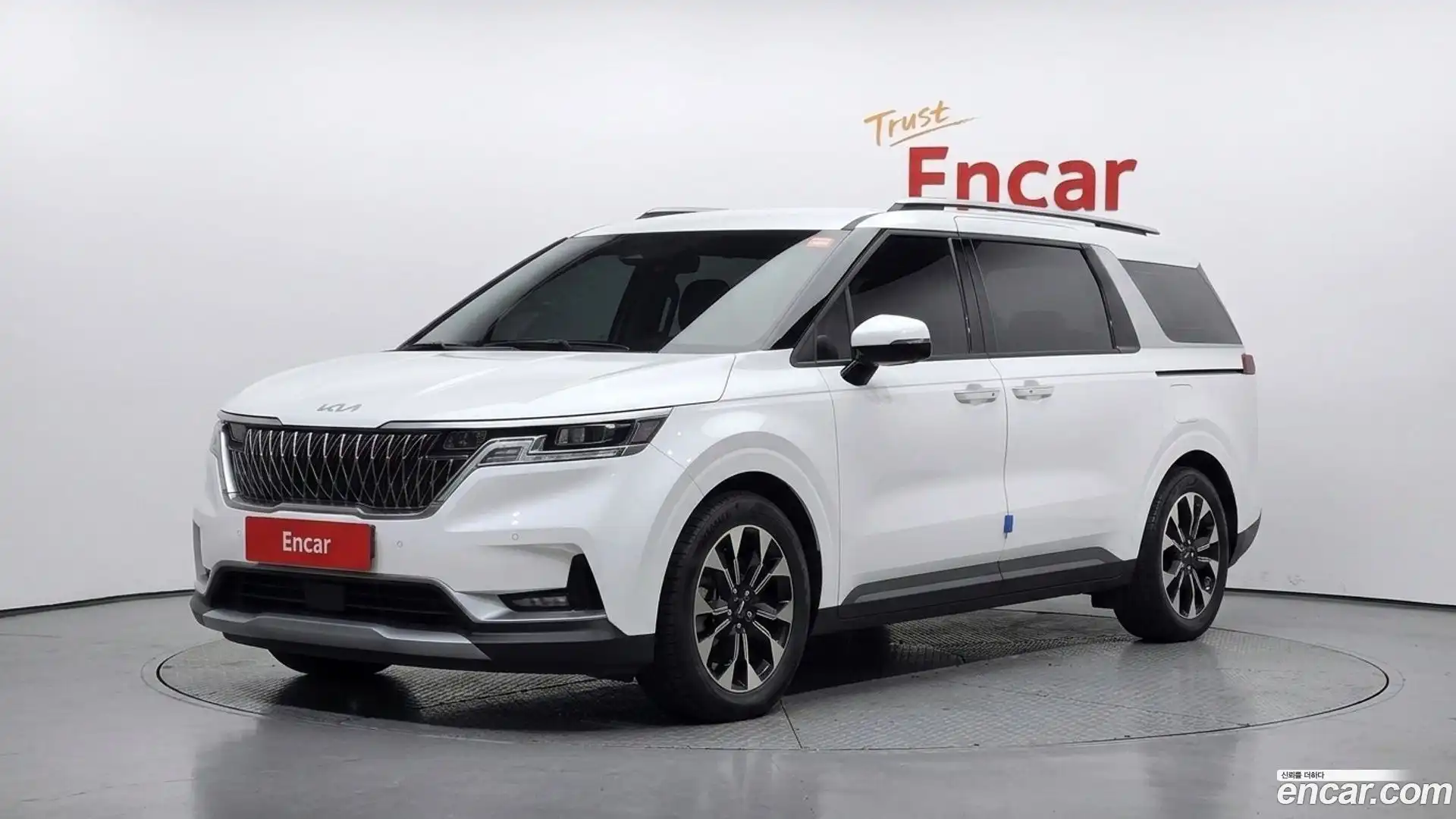 Canival Kia 2023.3-OUTER-001