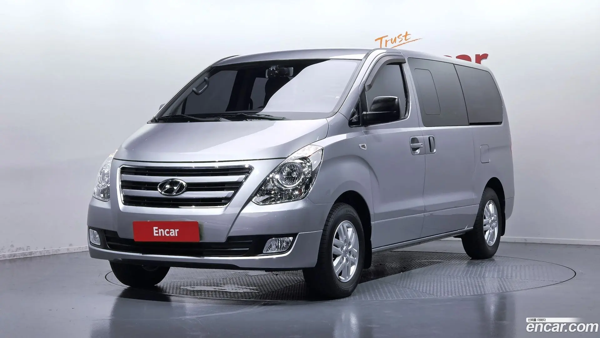 Main__Slider__Photo:Starex Hyundai 2016.6-0