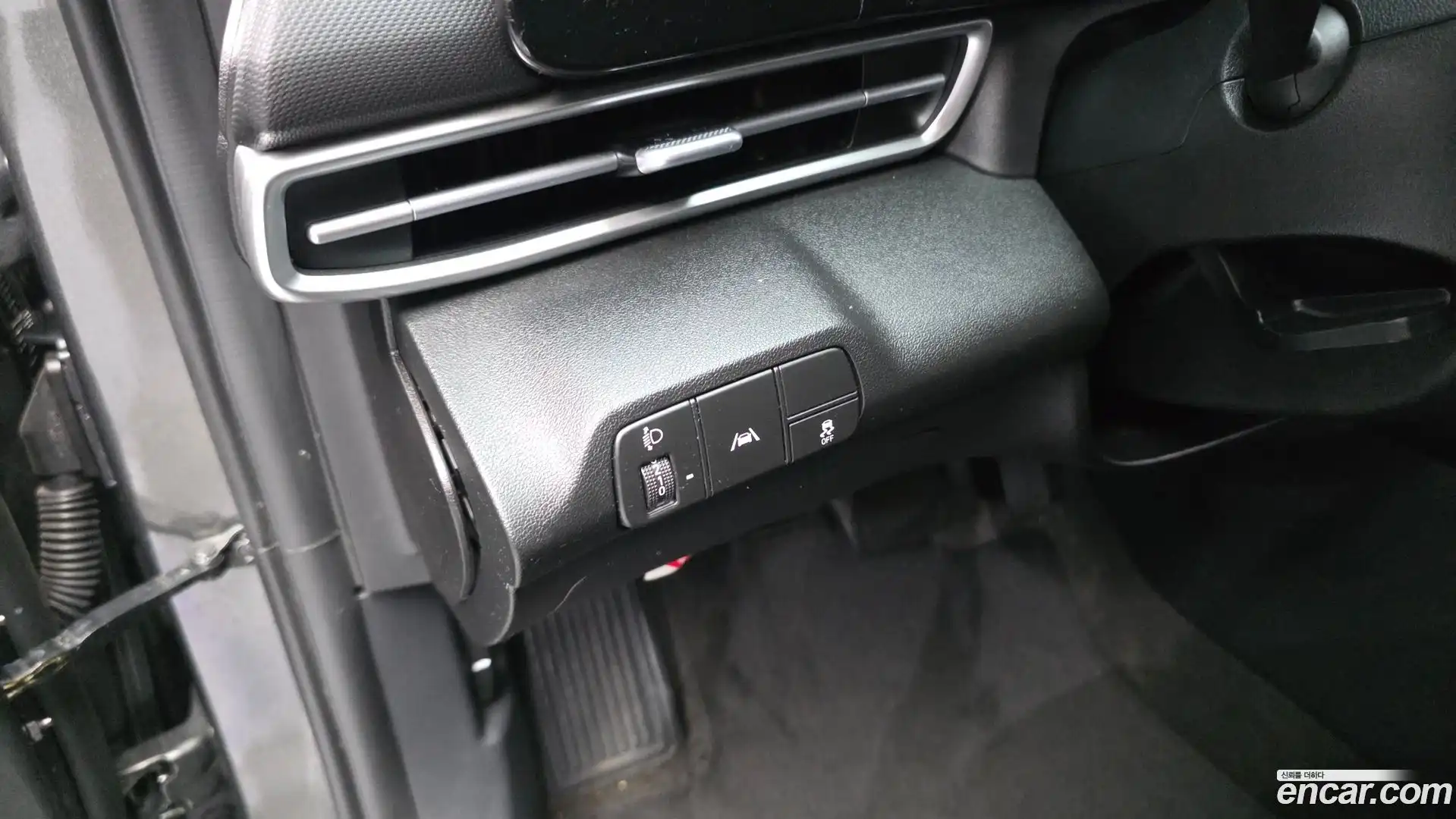 AVANTE Hyundai 2022.10-OPTION-023