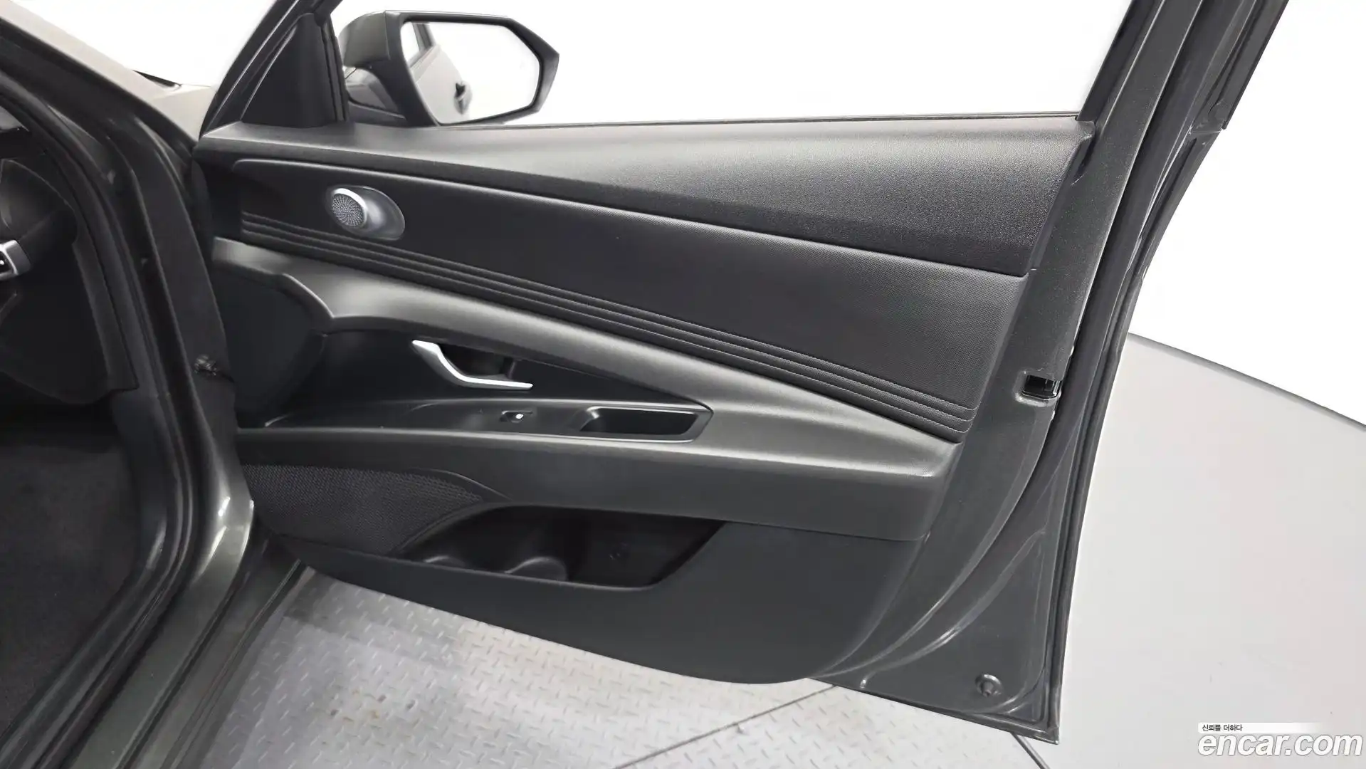 AVANTE Hyundai 2022.10-INNER-034
