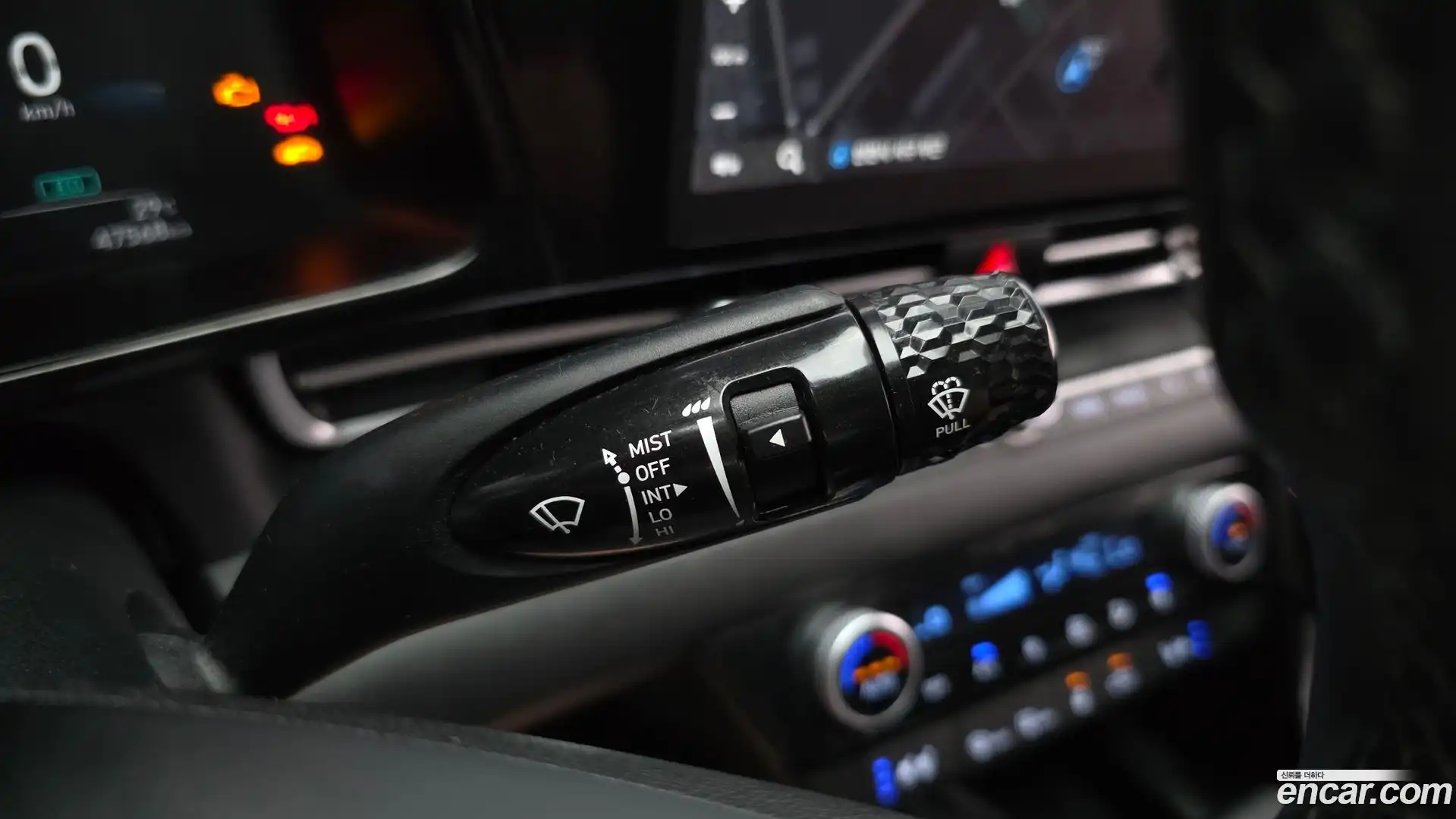 AVANTE Hyundai 2022.10-OPTION-041