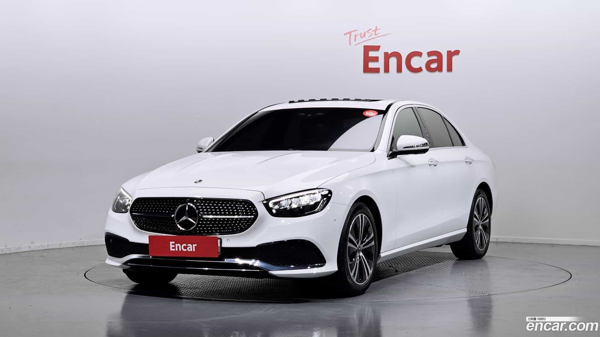 E-Class Mercedes-Benz 2021.11-OUTER-001