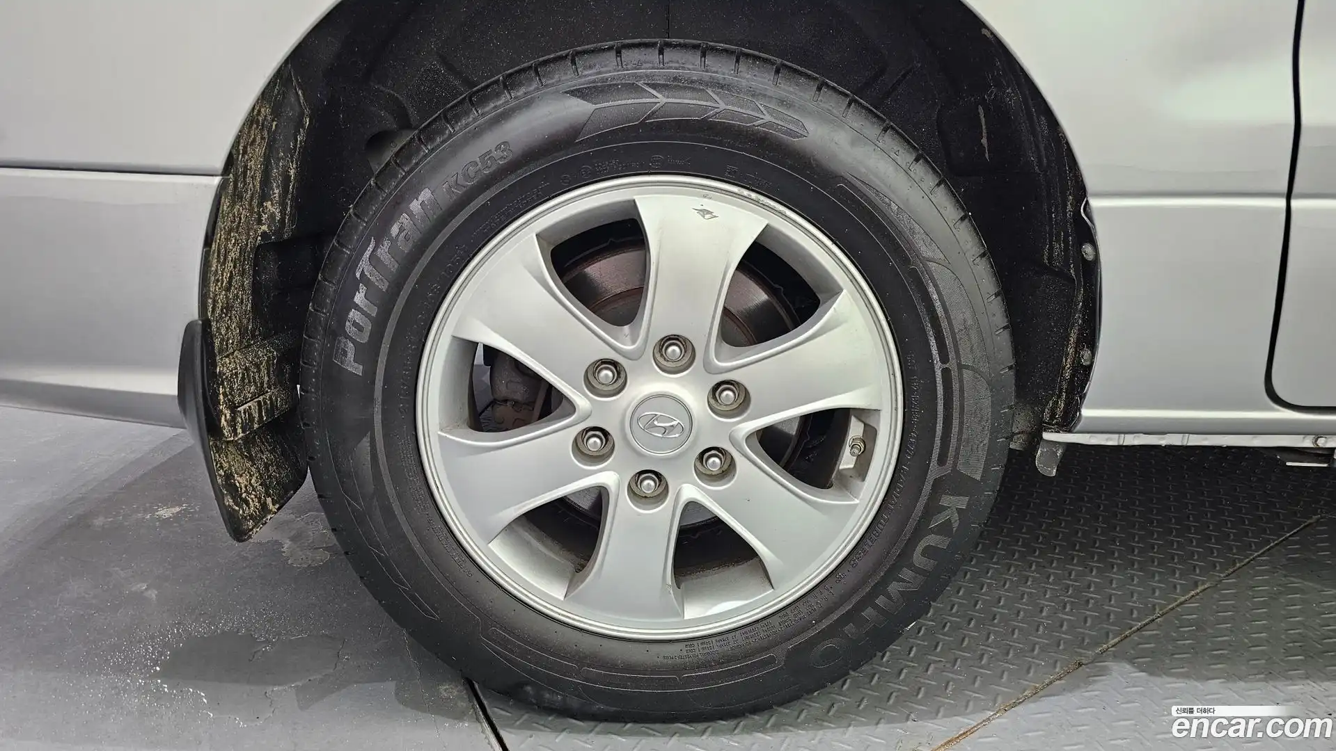 Starex Hyundai 2018.2-OUTER-005