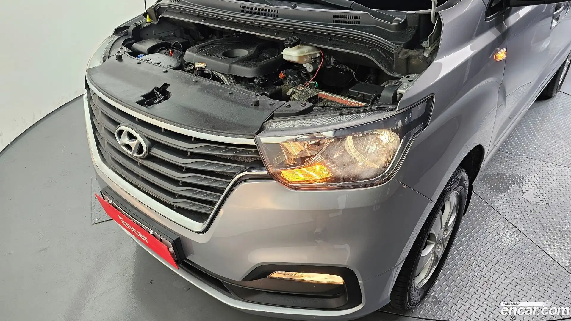 Starex Hyundai 2018.2-OUTER-006