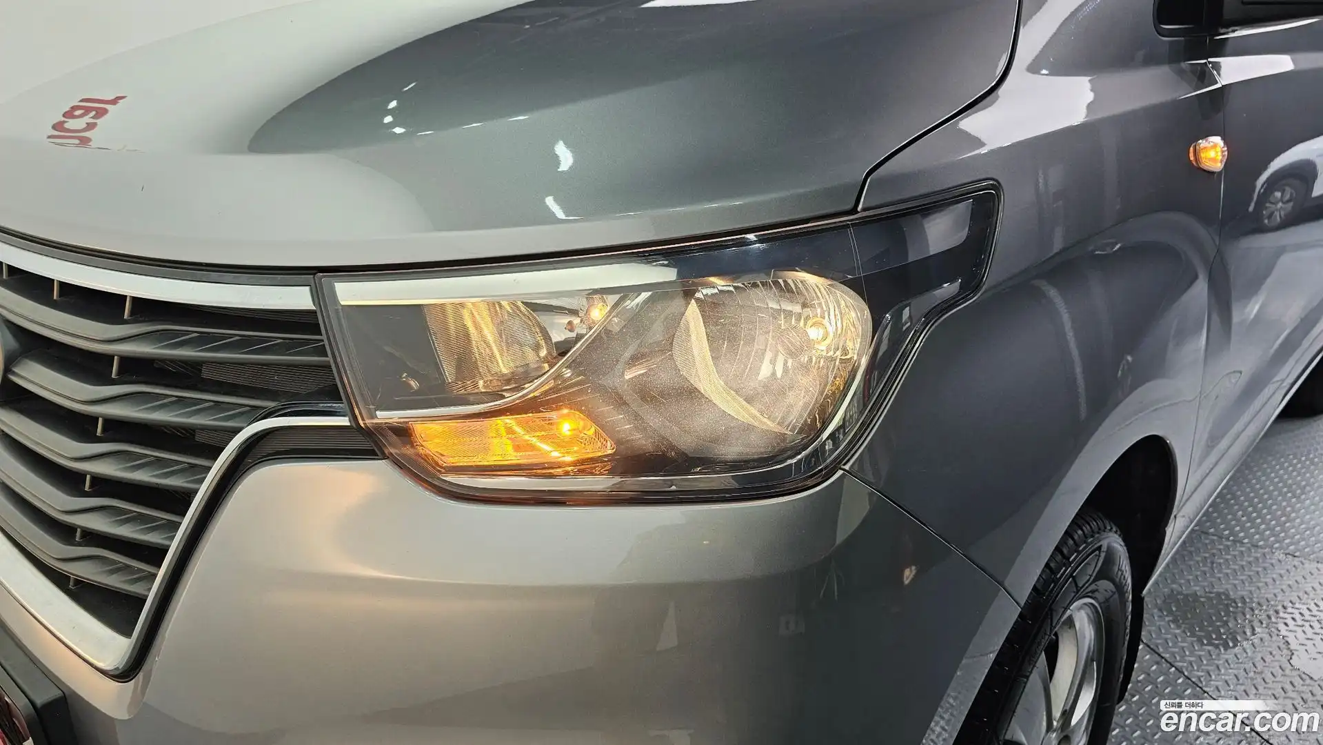 Starex Hyundai 2018.2-OUTER-032