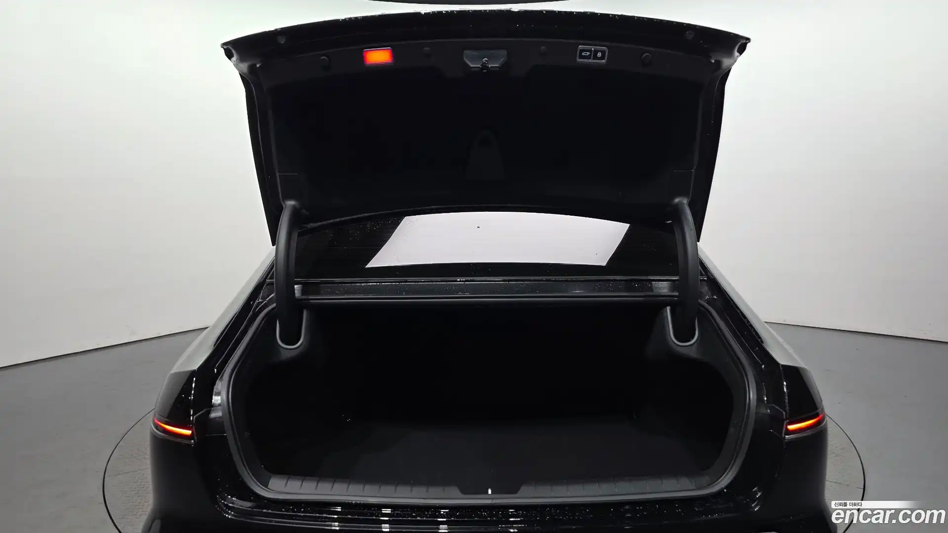 Grandeur Hyundai 2025.7-OPTION-024