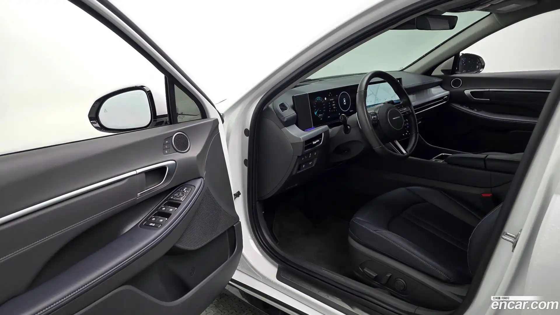 Sonata Hyundai 2023.9-OPTION-015
