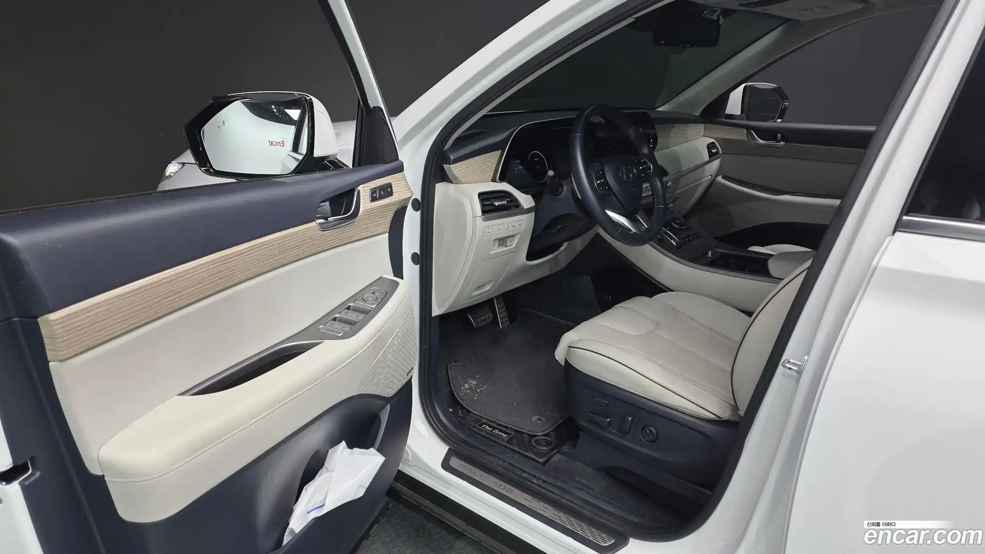 Palisade Hyundai 2022.2-INNER-010