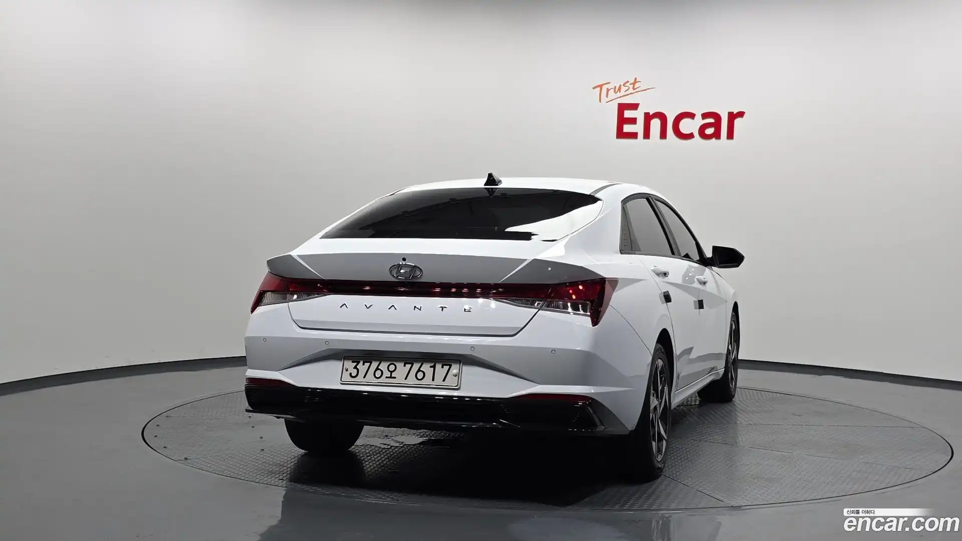 AVANTE Hyundai 2022.5-OUTER-004