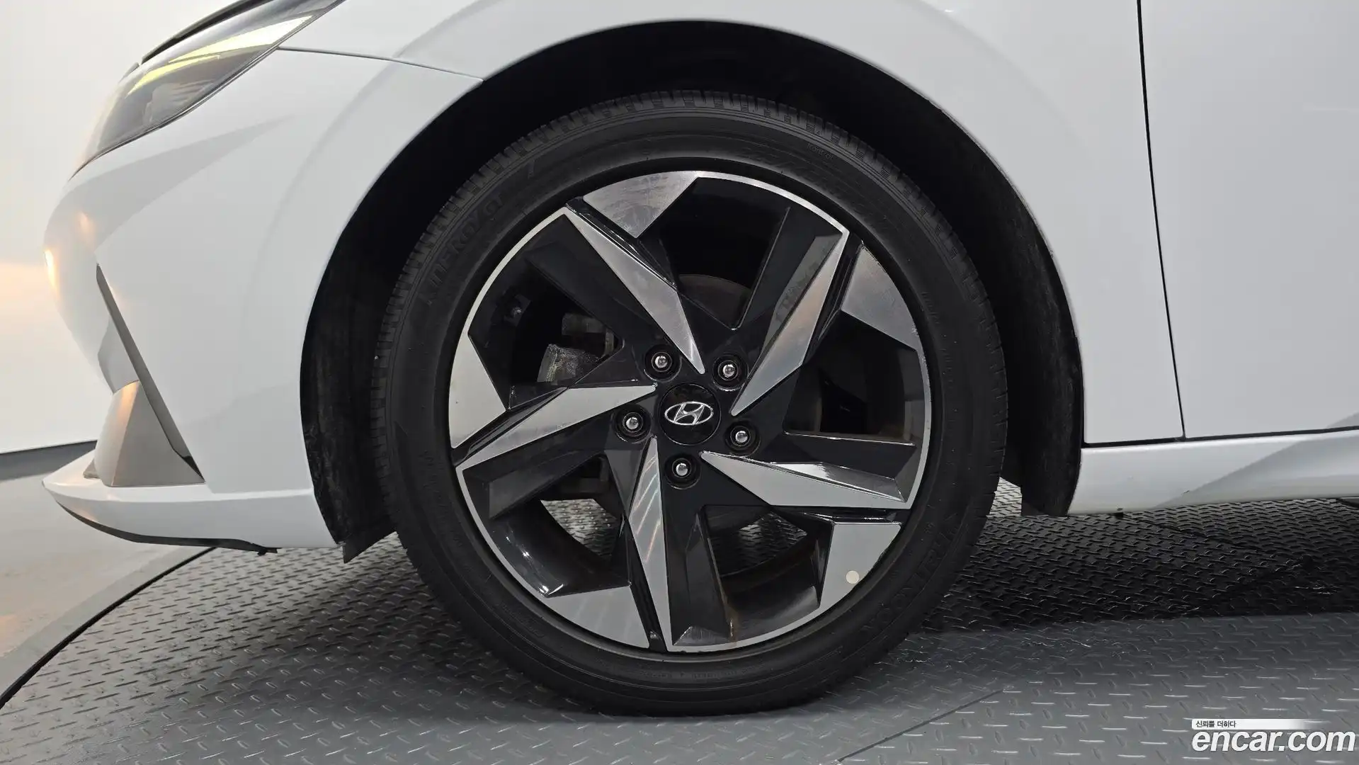 AVANTE Hyundai 2022.5-OUTER-005
