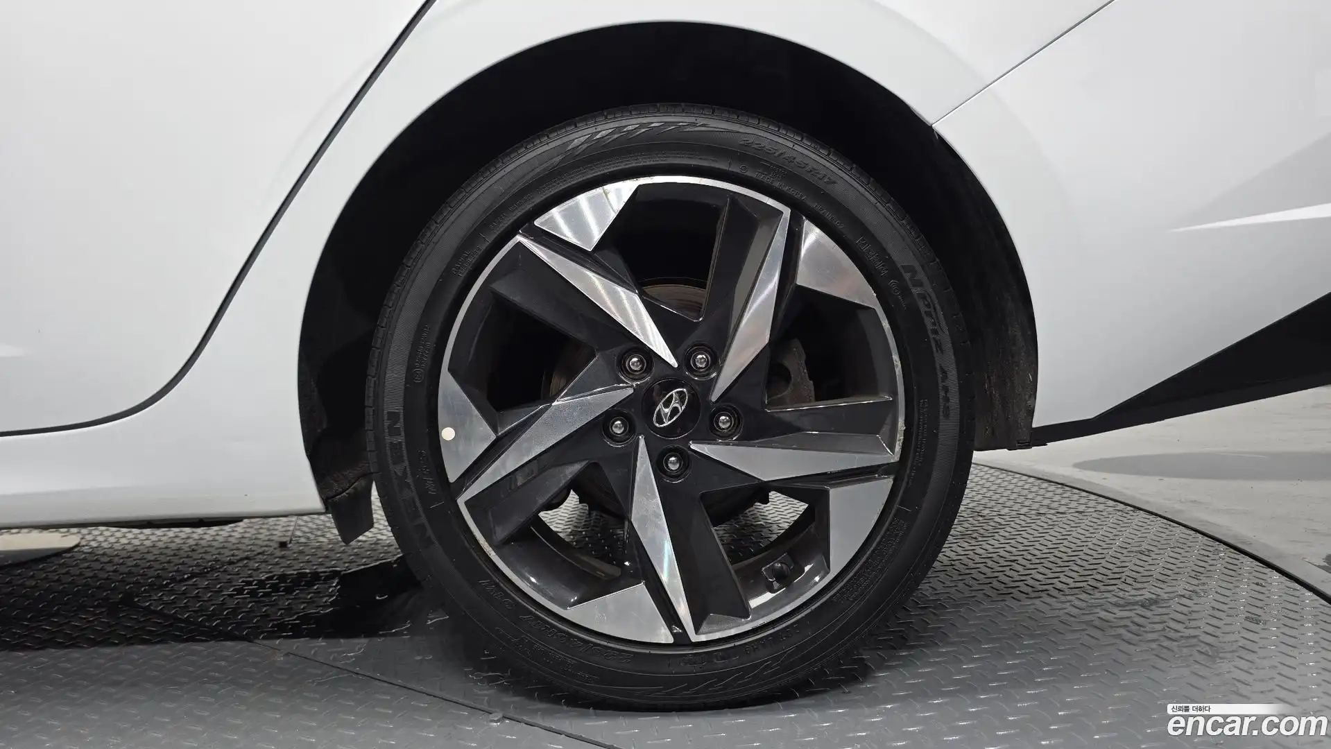 AVANTE Hyundai 2022.5-OUTER-031