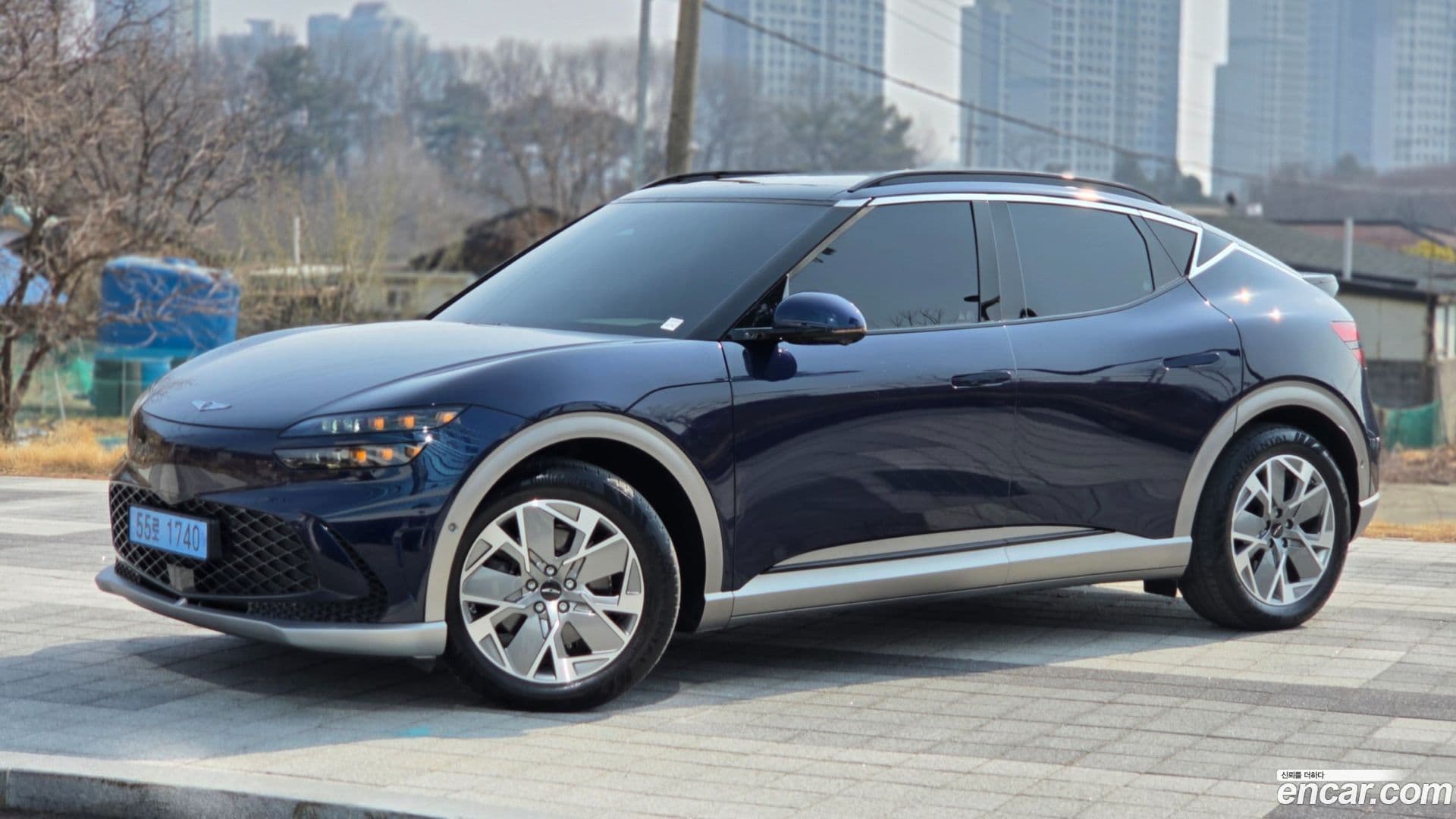 Main__Slider__Photo:GV60 Genesis 2022.1-0