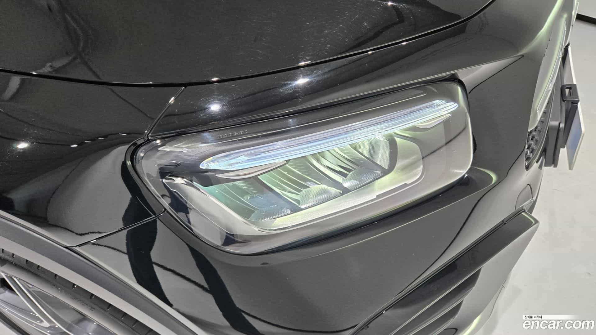 GLB-Class Mercedes-Benz 2025.9-OPTION-016
