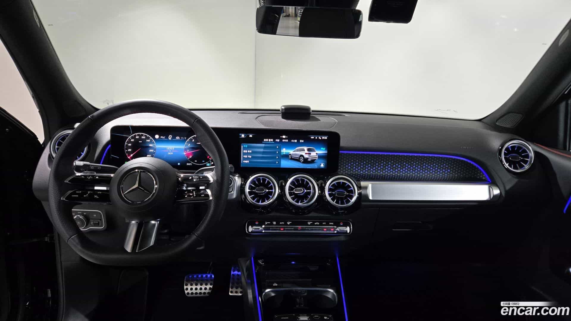 GLB-Class Mercedes-Benz 2025.9-OPTION-021