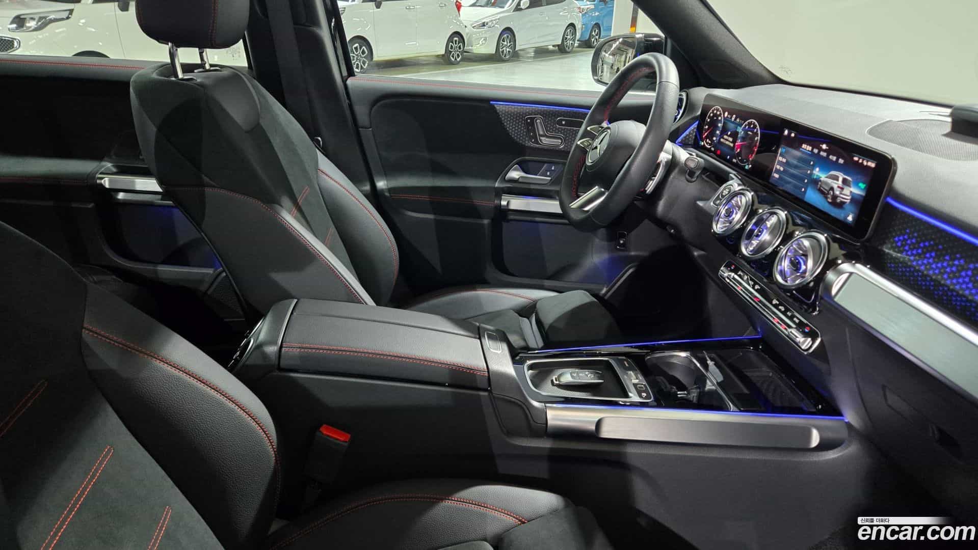 GLB-Class Mercedes-Benz 2025.9-OPTION-022