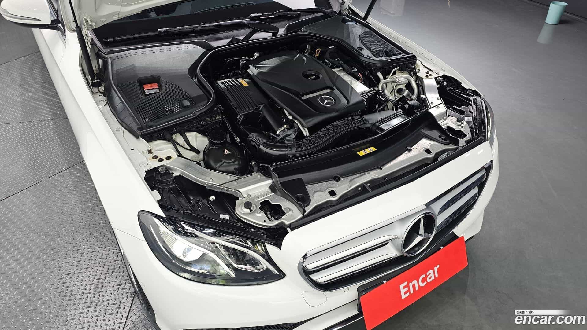 E-Class Mercedes-Benz 2018.2-OUTER-006