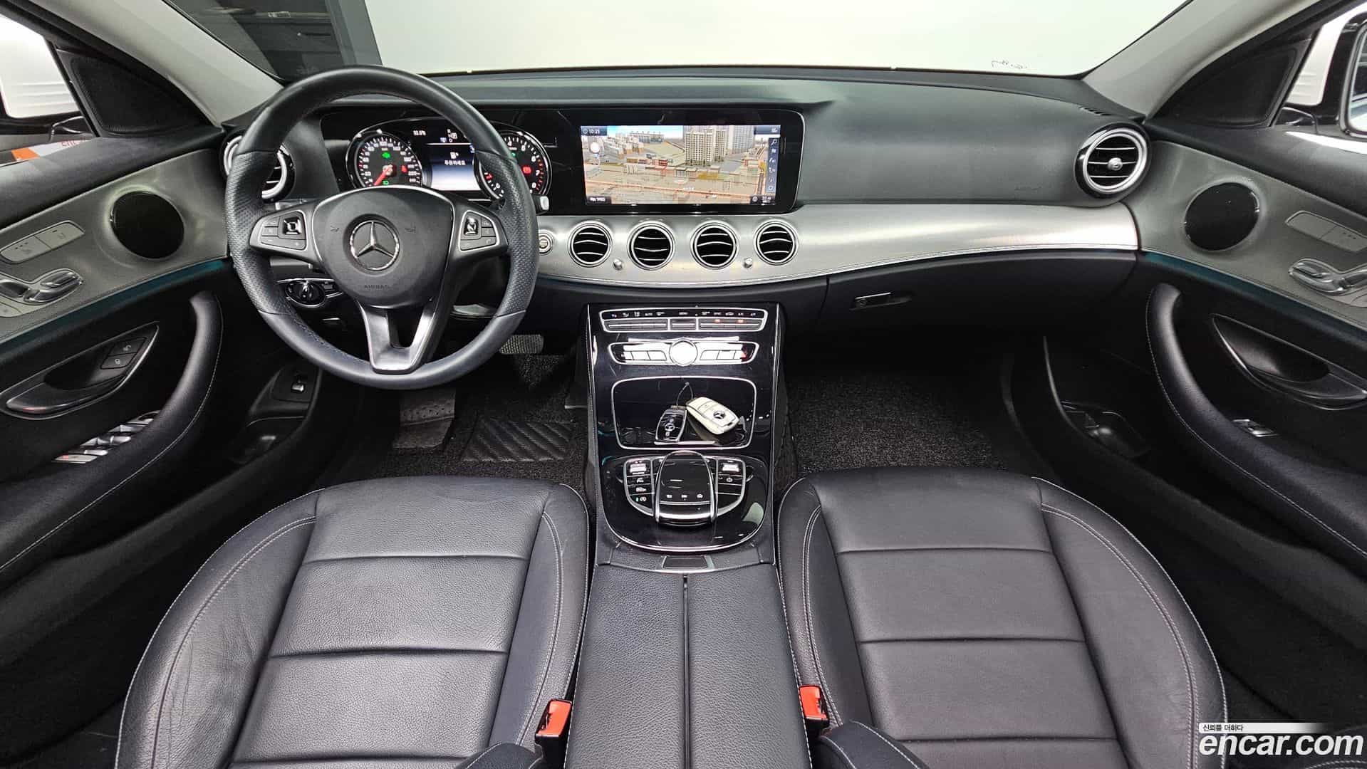 E-Class Mercedes-Benz 2018.2-INNER-007