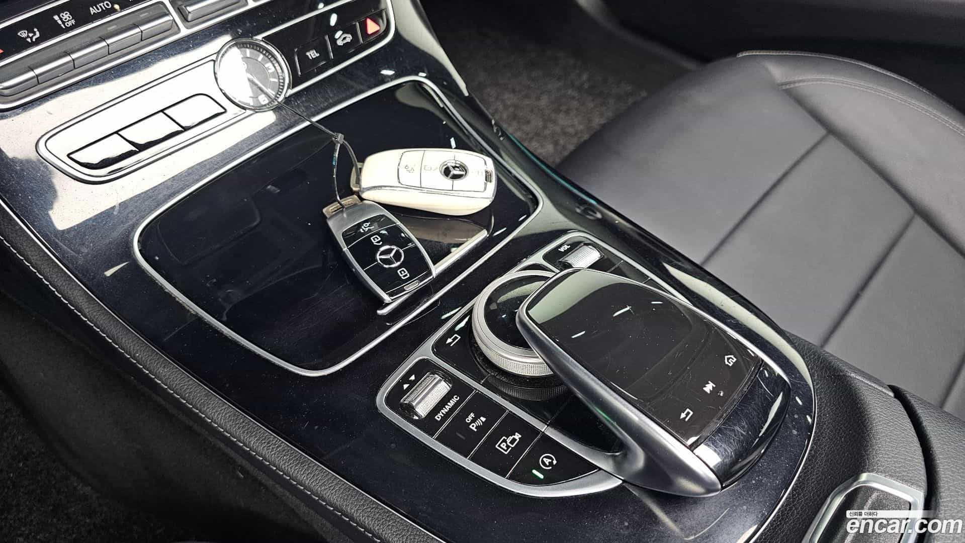 E-Class Mercedes-Benz 2018.2-OPTION-021