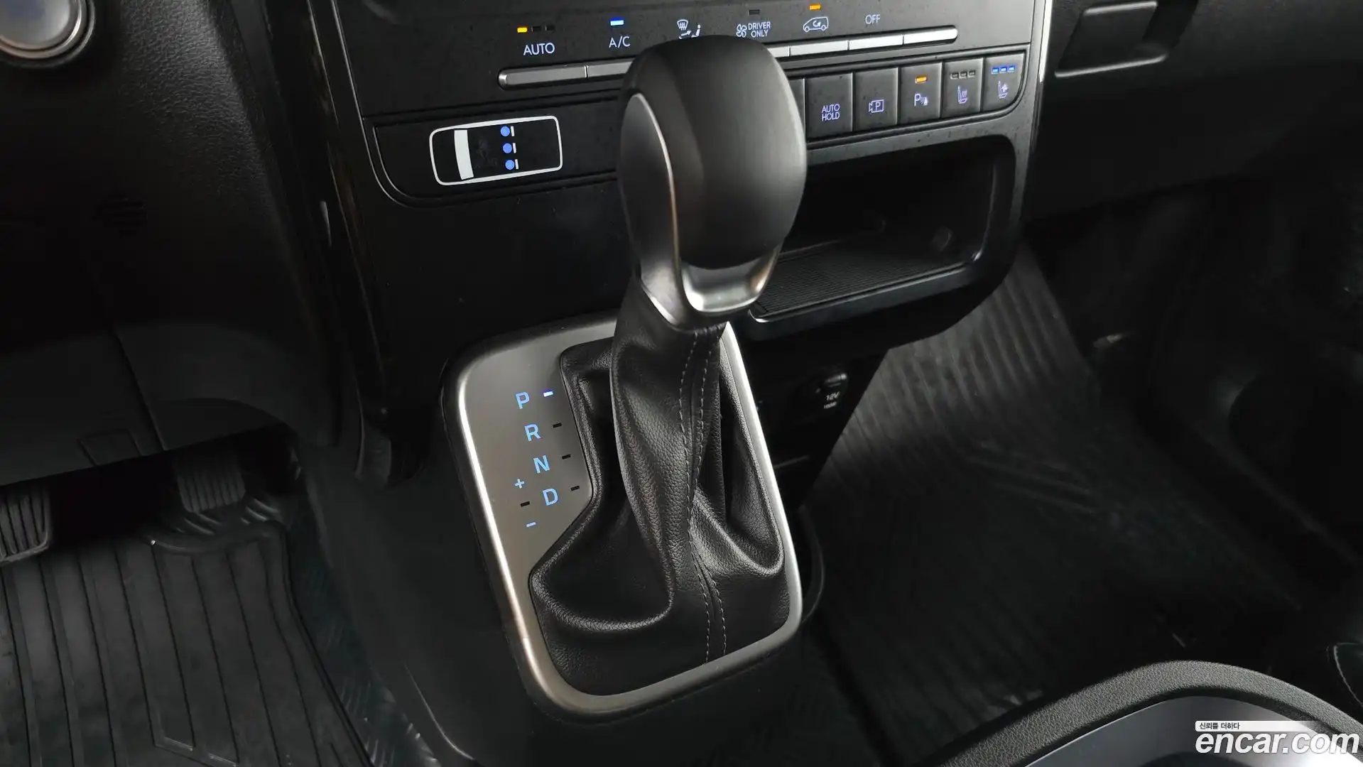 Staria Hyundai 2026.2-INNER-009