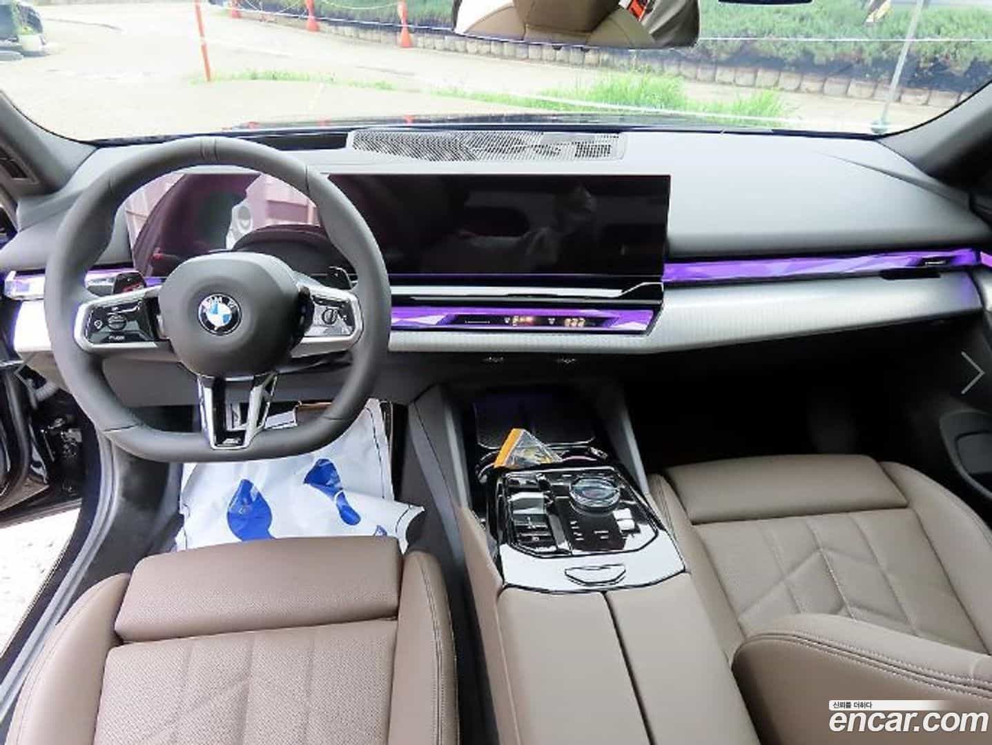 5-Series BMW 2025.5-INNER-007