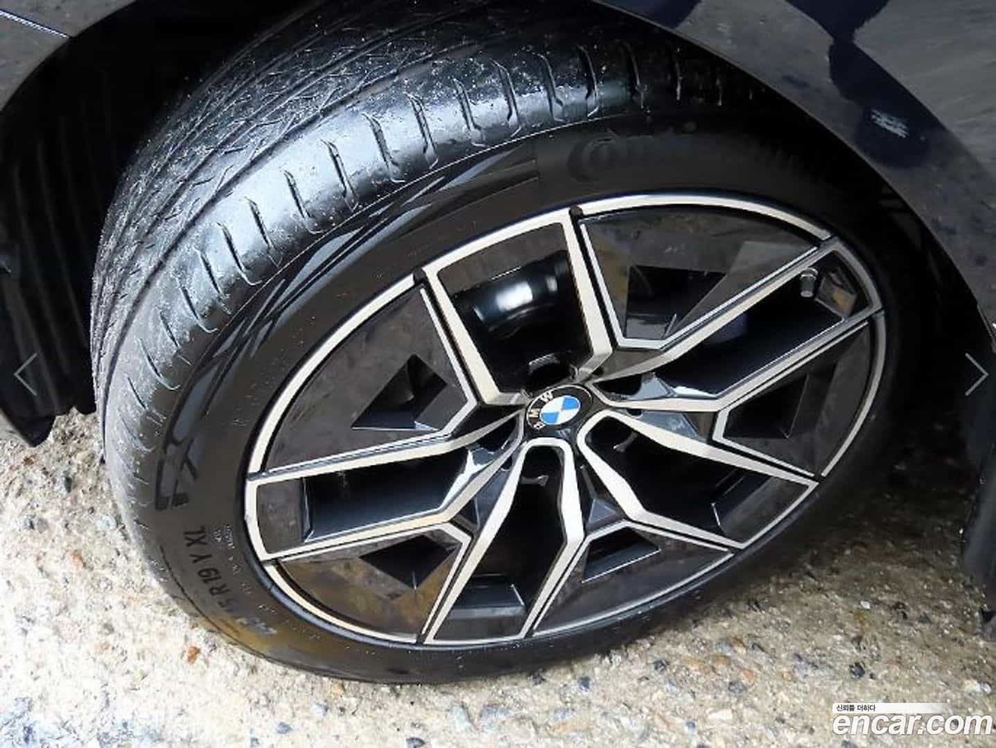5-Series BMW 2025.5-OPTION-024