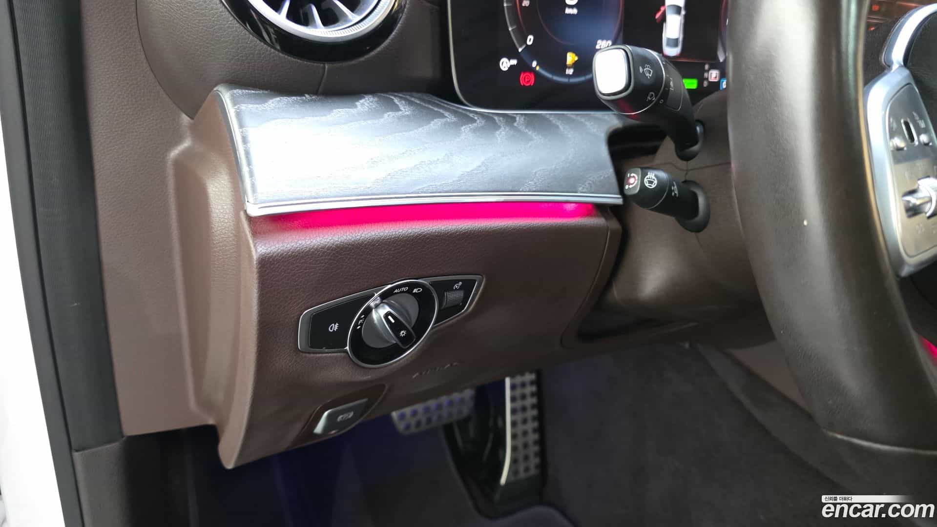 CLS-Class Mercedes-Benz 2021.4-OPTION-040