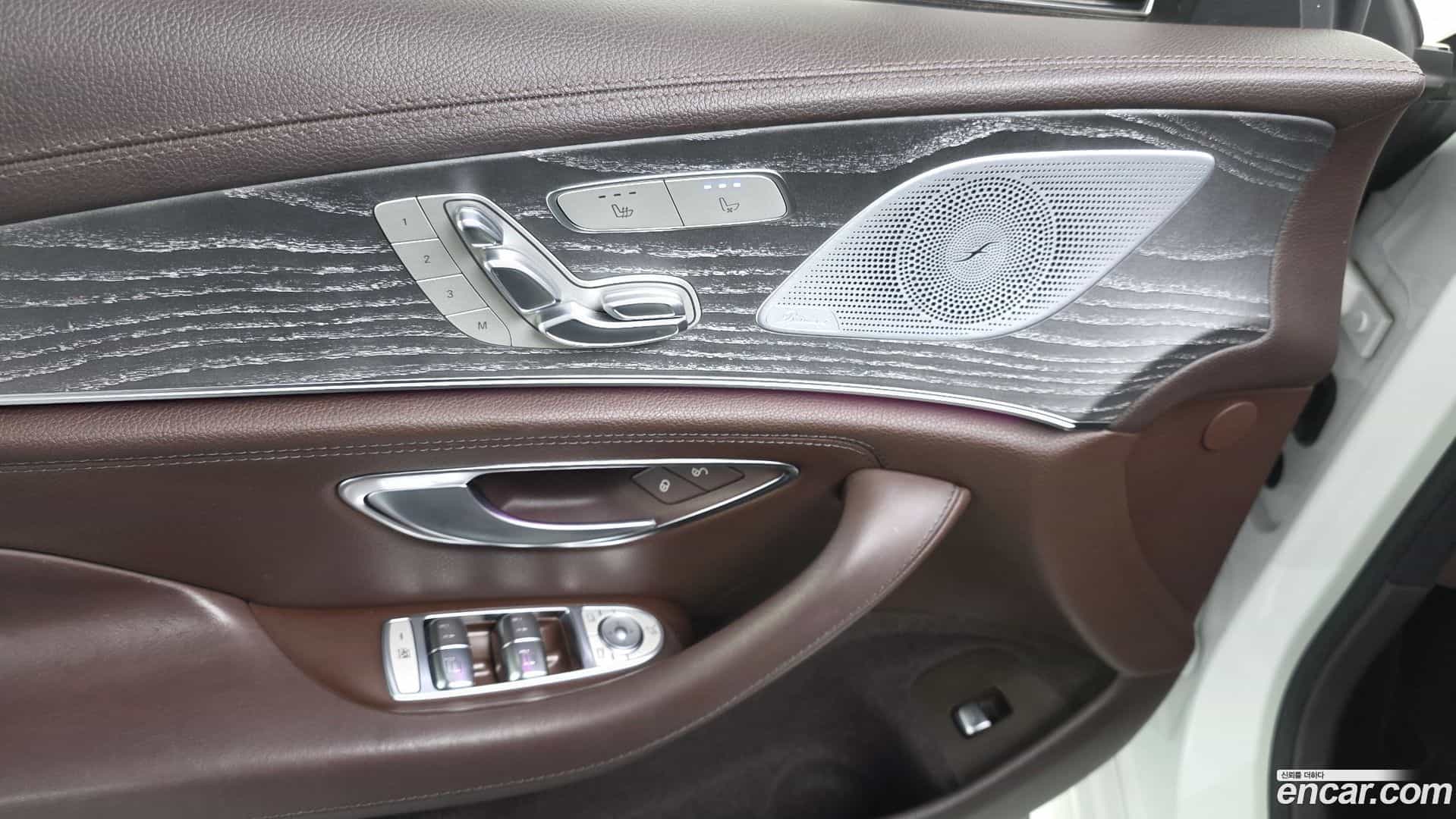 CLS-Class Mercedes-Benz 2021.4-OPTION-041