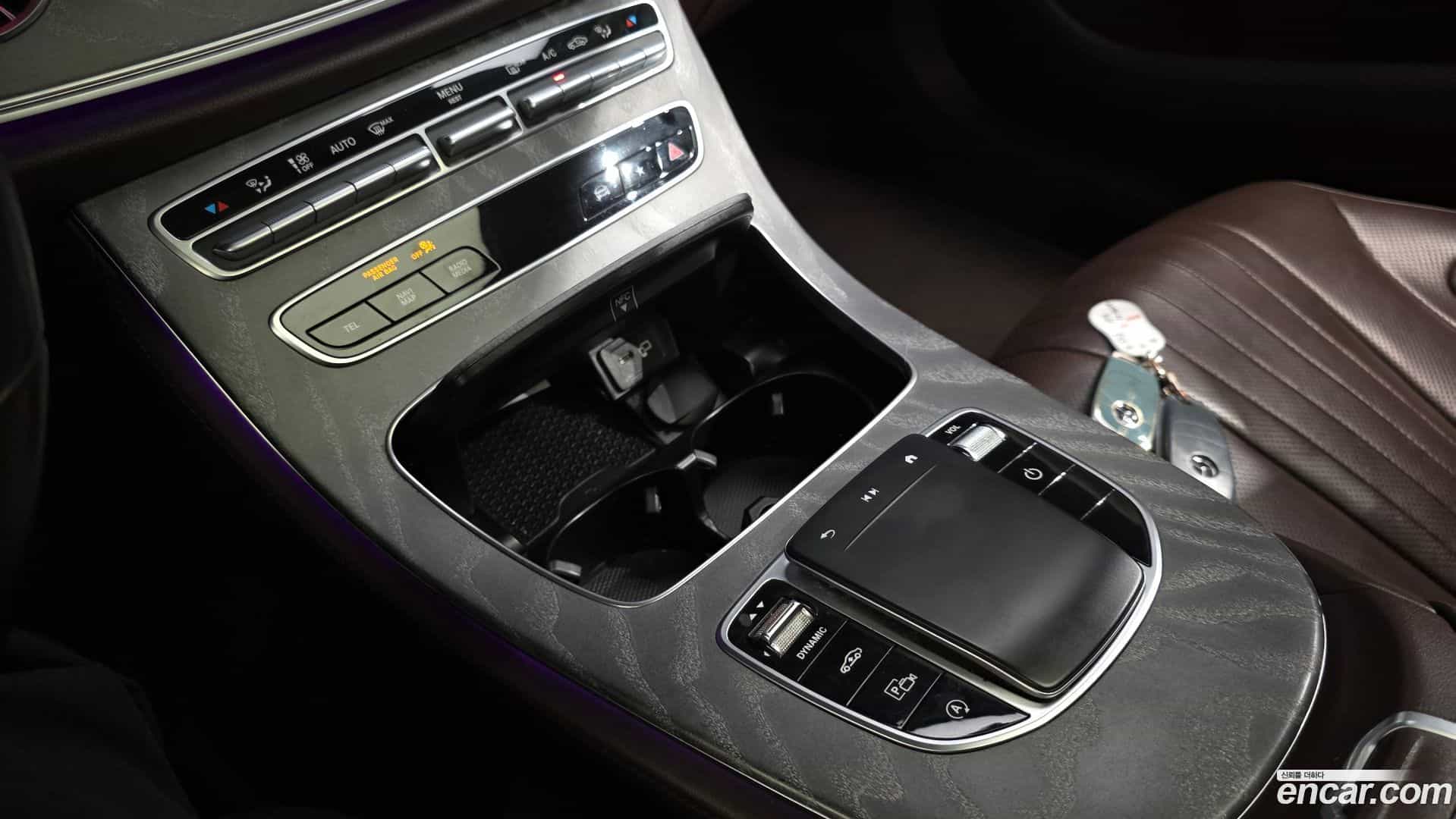 CLS-Class Mercedes-Benz 2021.4-OPTION-043