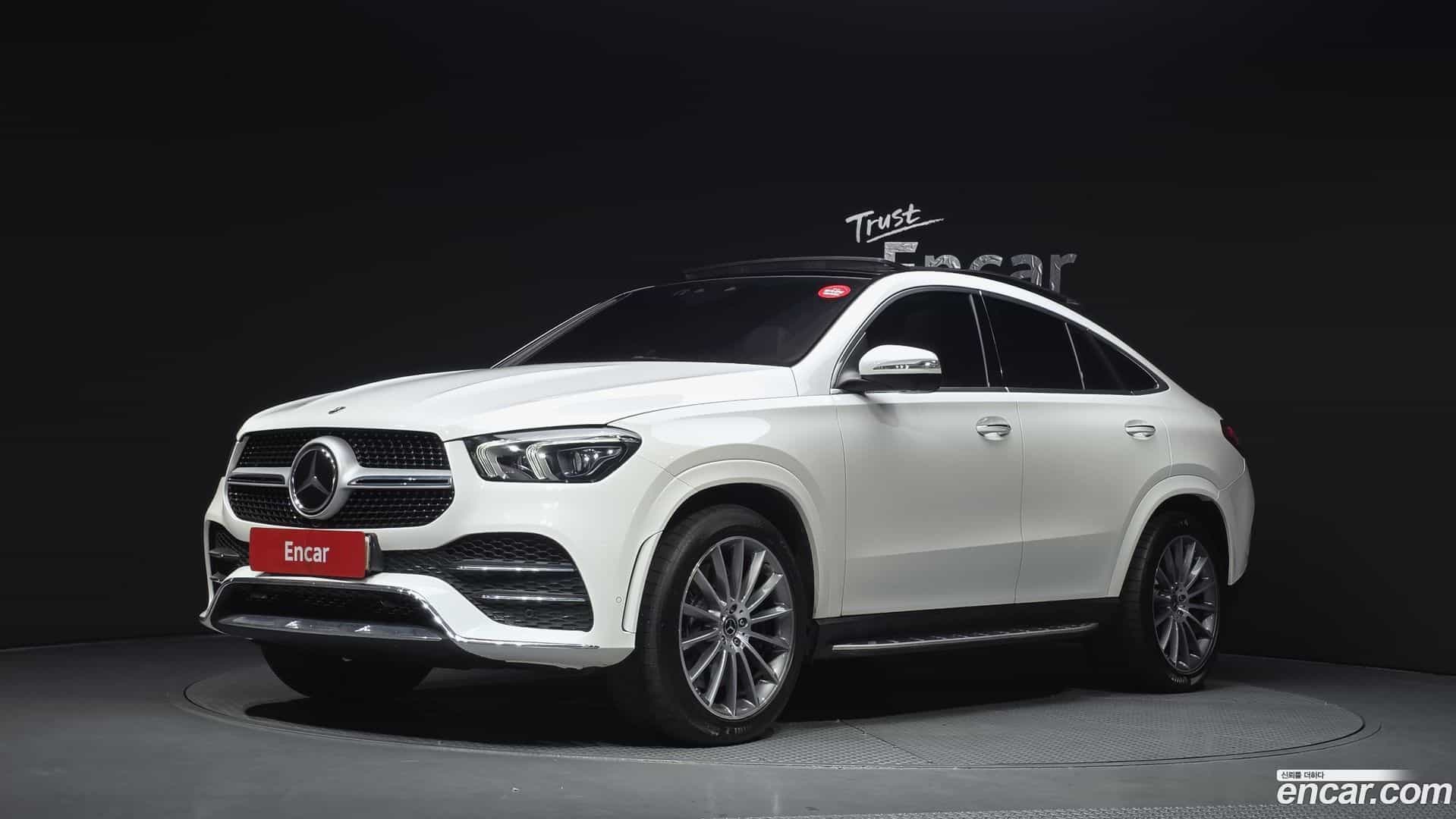 GLE-Class Mercedes-Benz 2023.2-OUTER-001