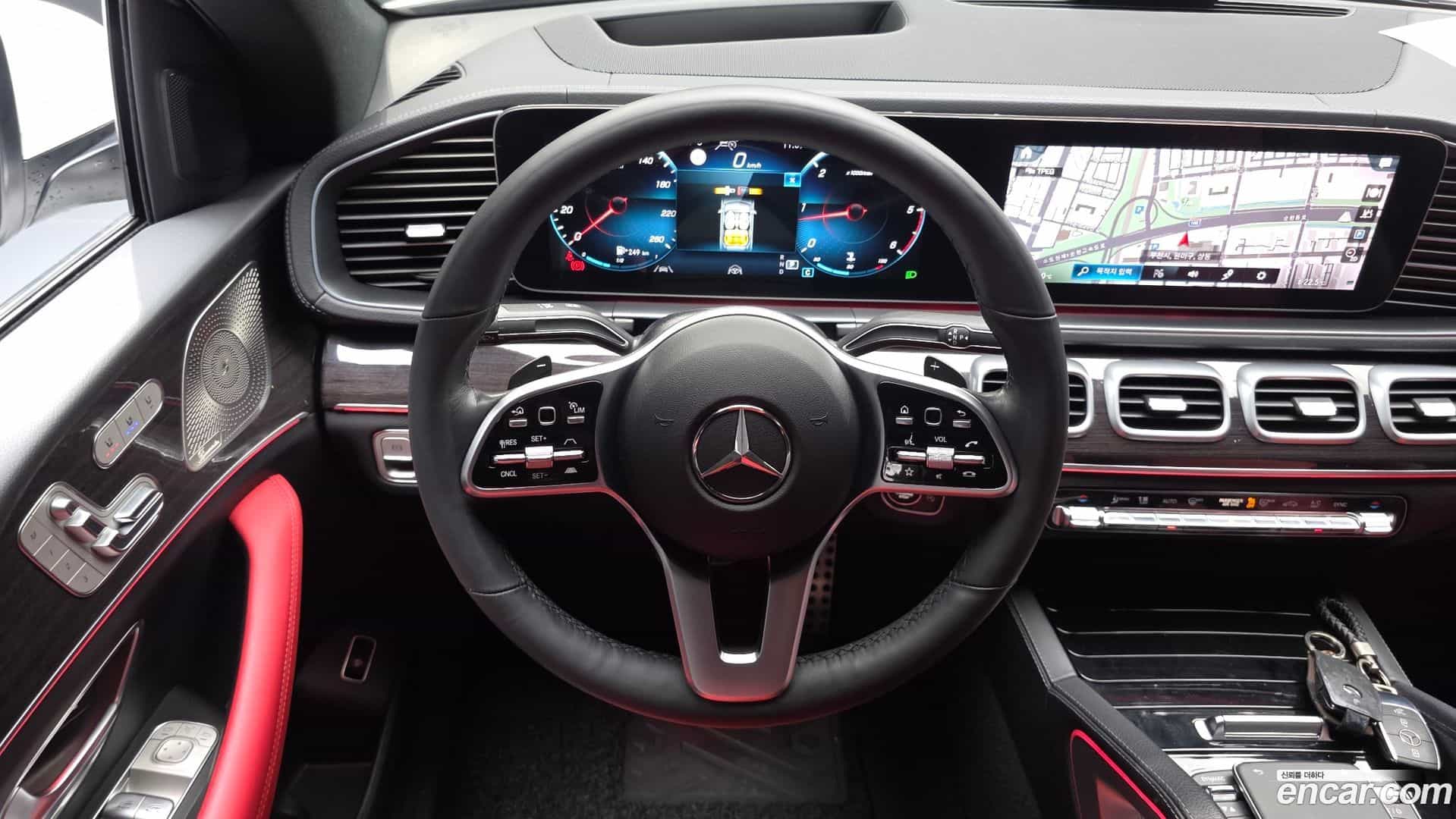 GLE-Class Mercedes-Benz 2023.2-OPTION-017