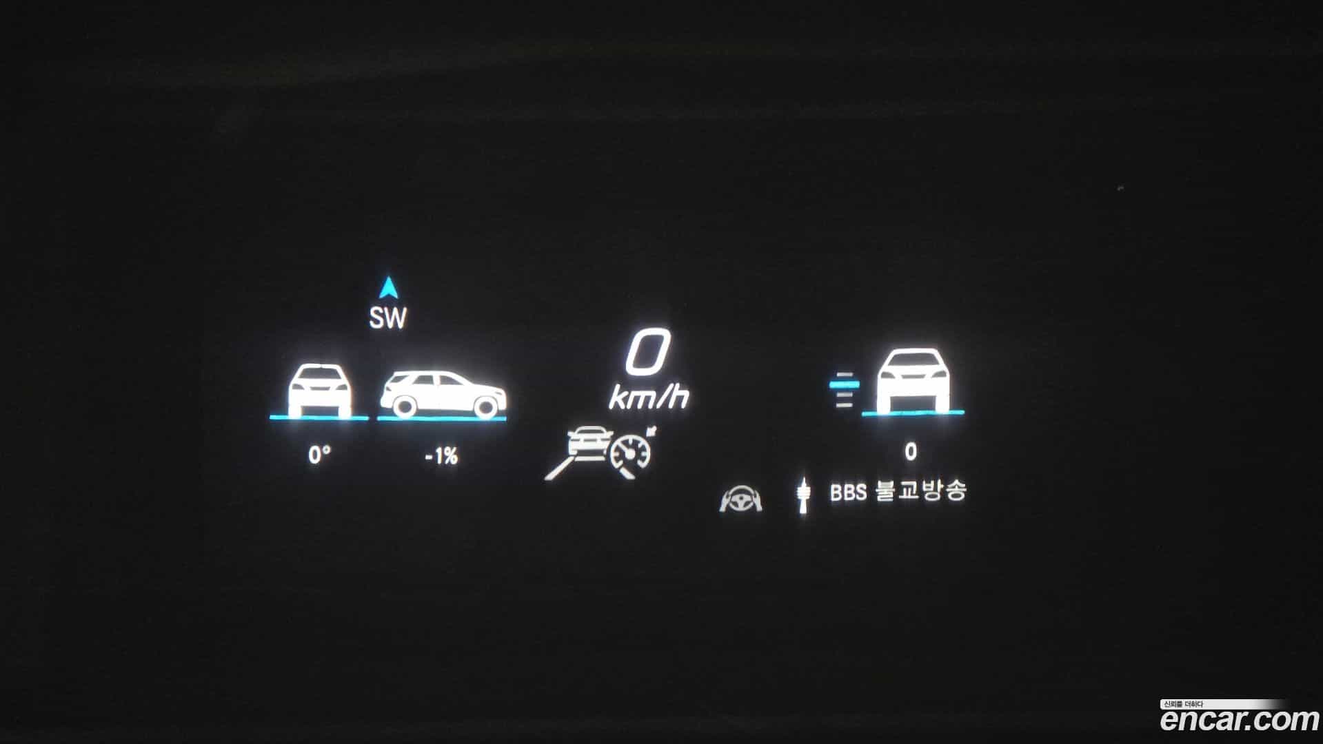 GLE-Class Mercedes-Benz 2023.2-OPTION-020