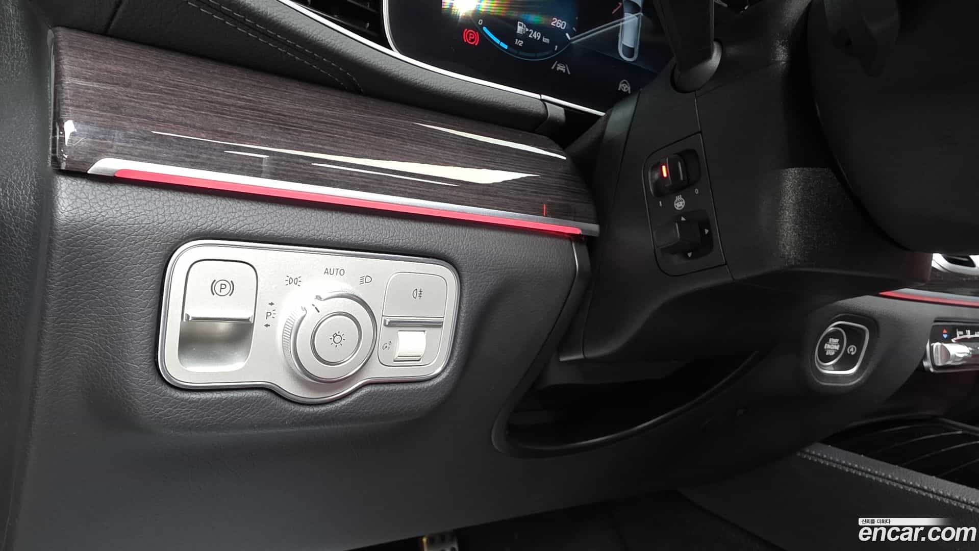 GLE-Class Mercedes-Benz 2023.2-OPTION-022