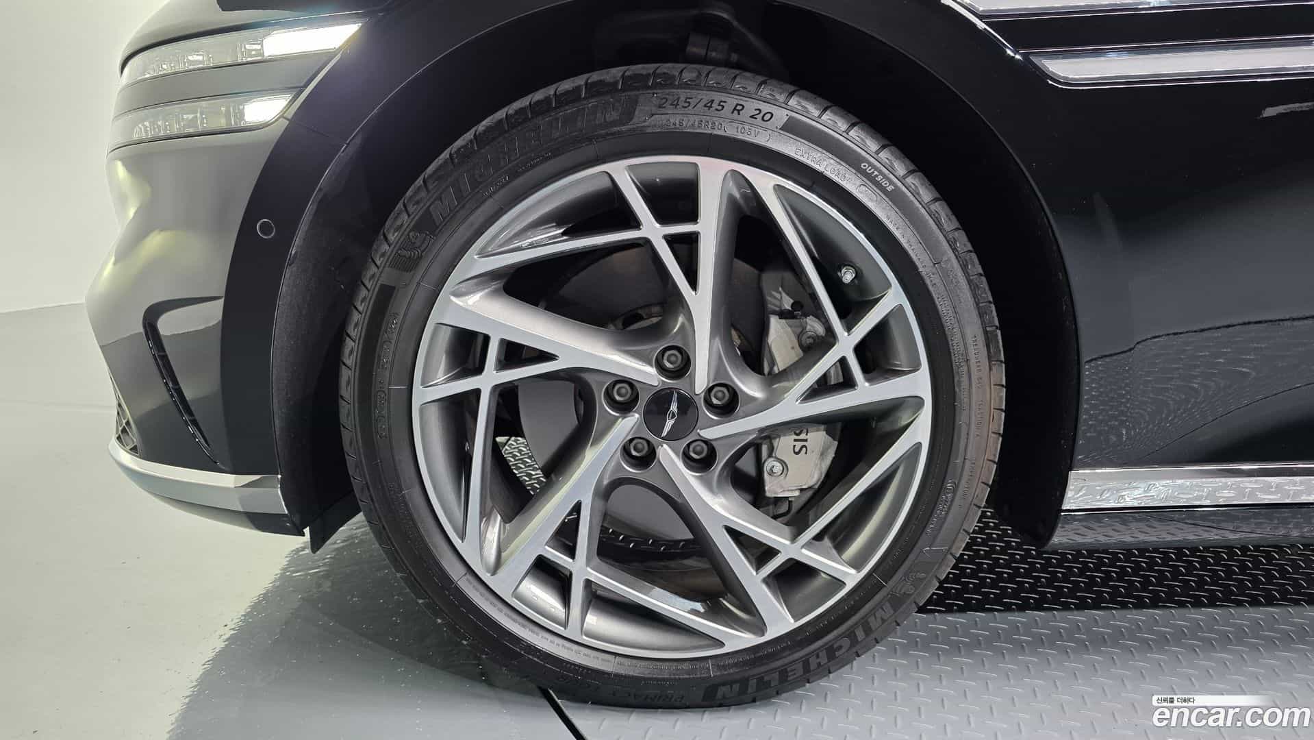 G90 Genesis 2022.2-OUTER-005