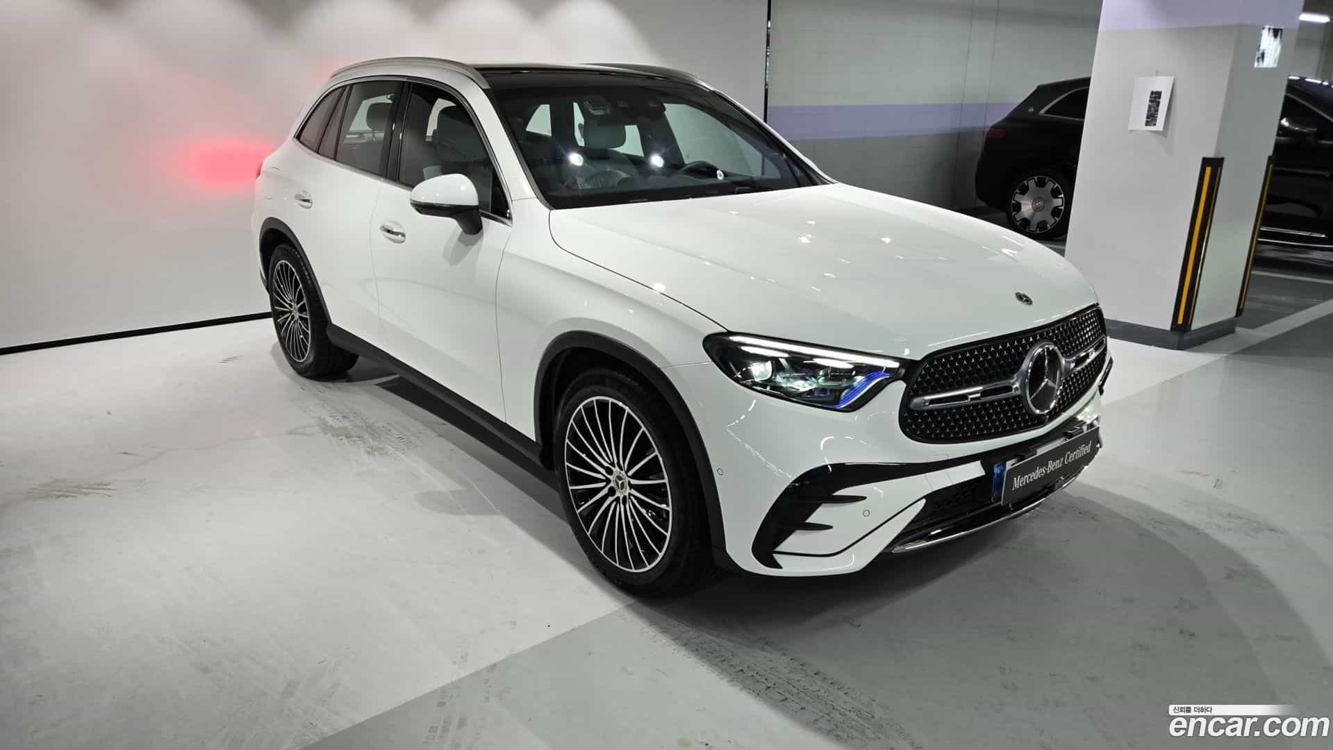 GLC-Class Mercedes-Benz 2025.9-OUTER-002