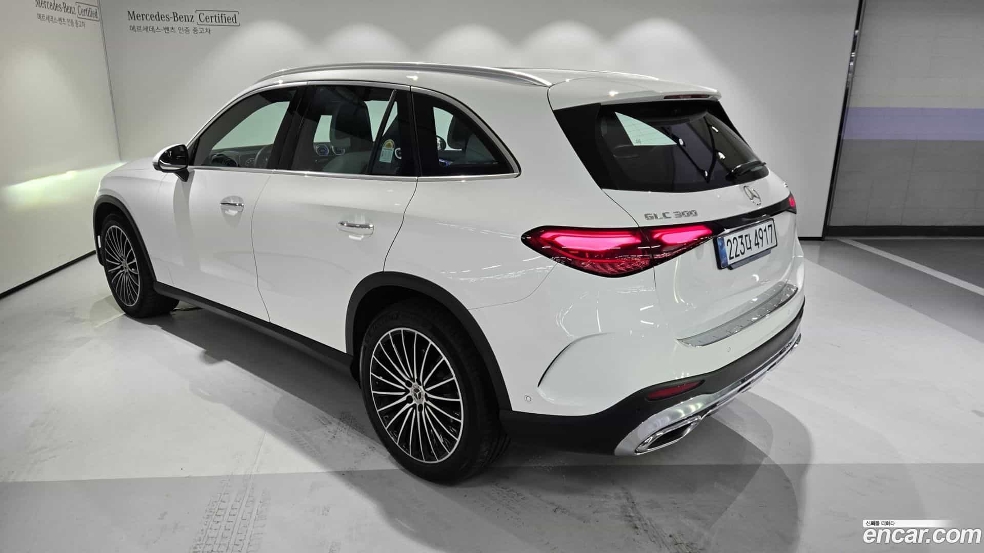 GLC-Class Mercedes-Benz 2025.9-OUTER-003