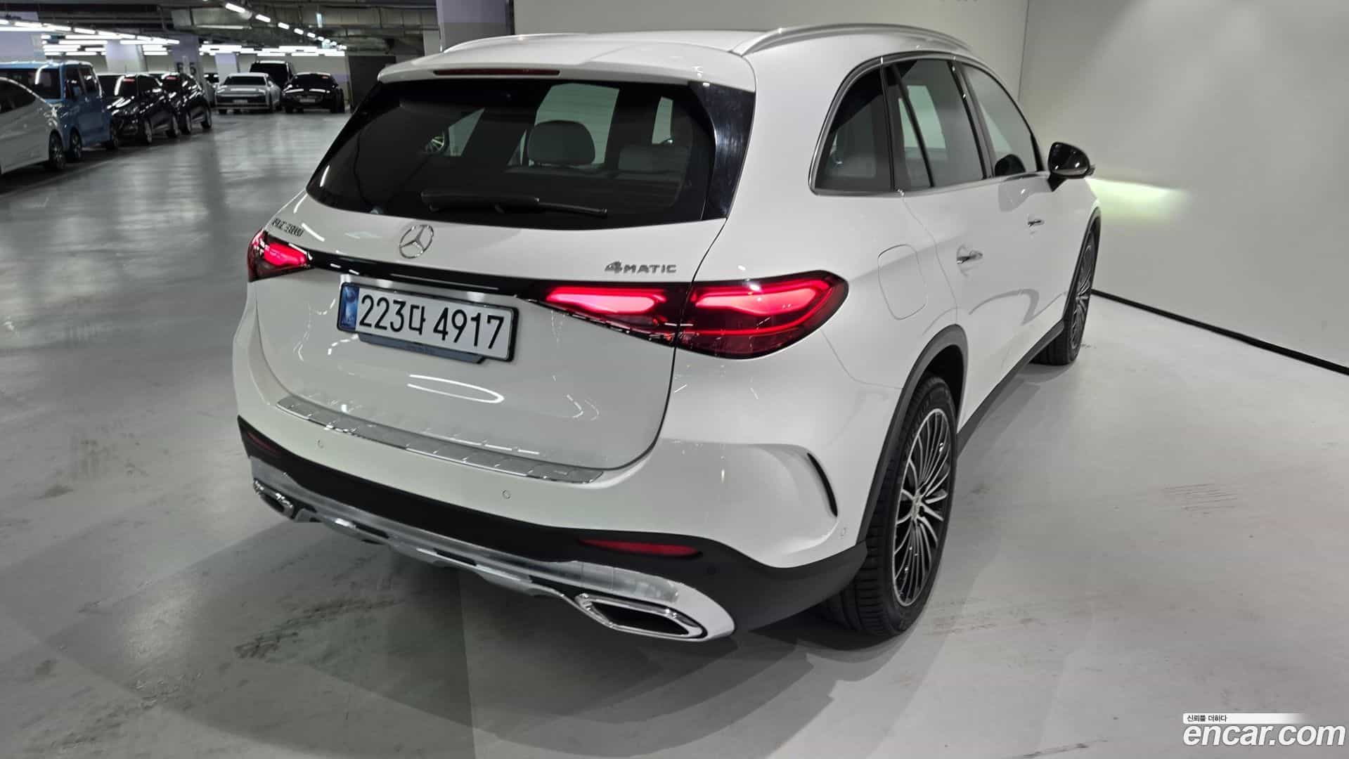 GLC-Class Mercedes-Benz 2025.9-OUTER-004