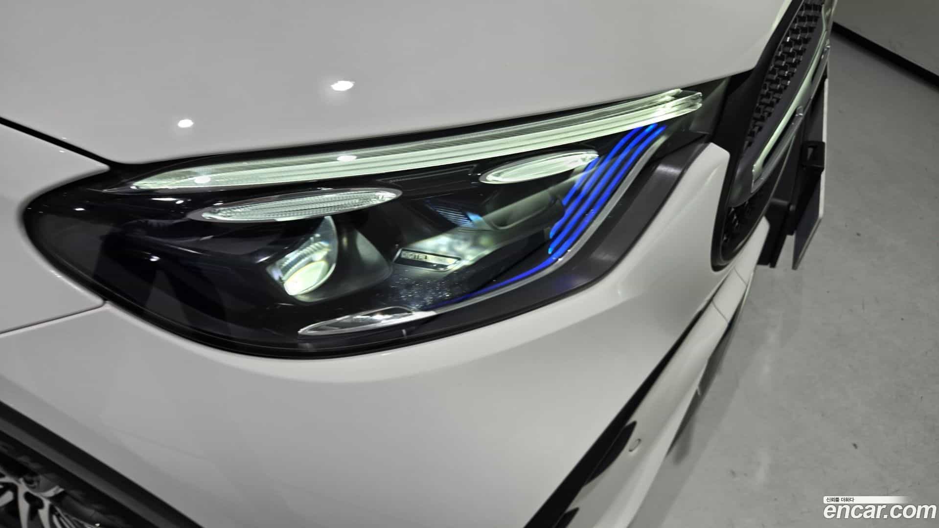 GLC-Class Mercedes-Benz 2025.9-OPTION-016