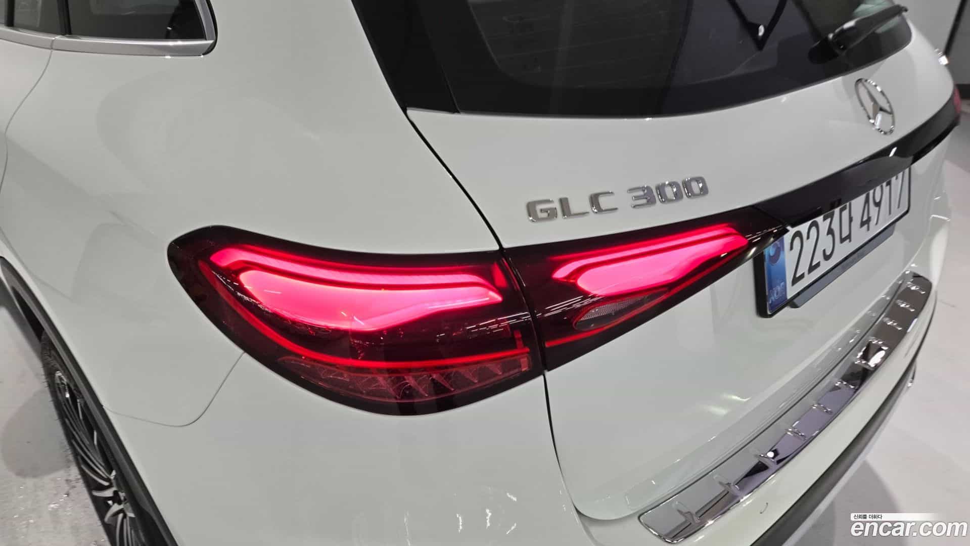 GLC-Class Mercedes-Benz 2025.9-OPTION-017